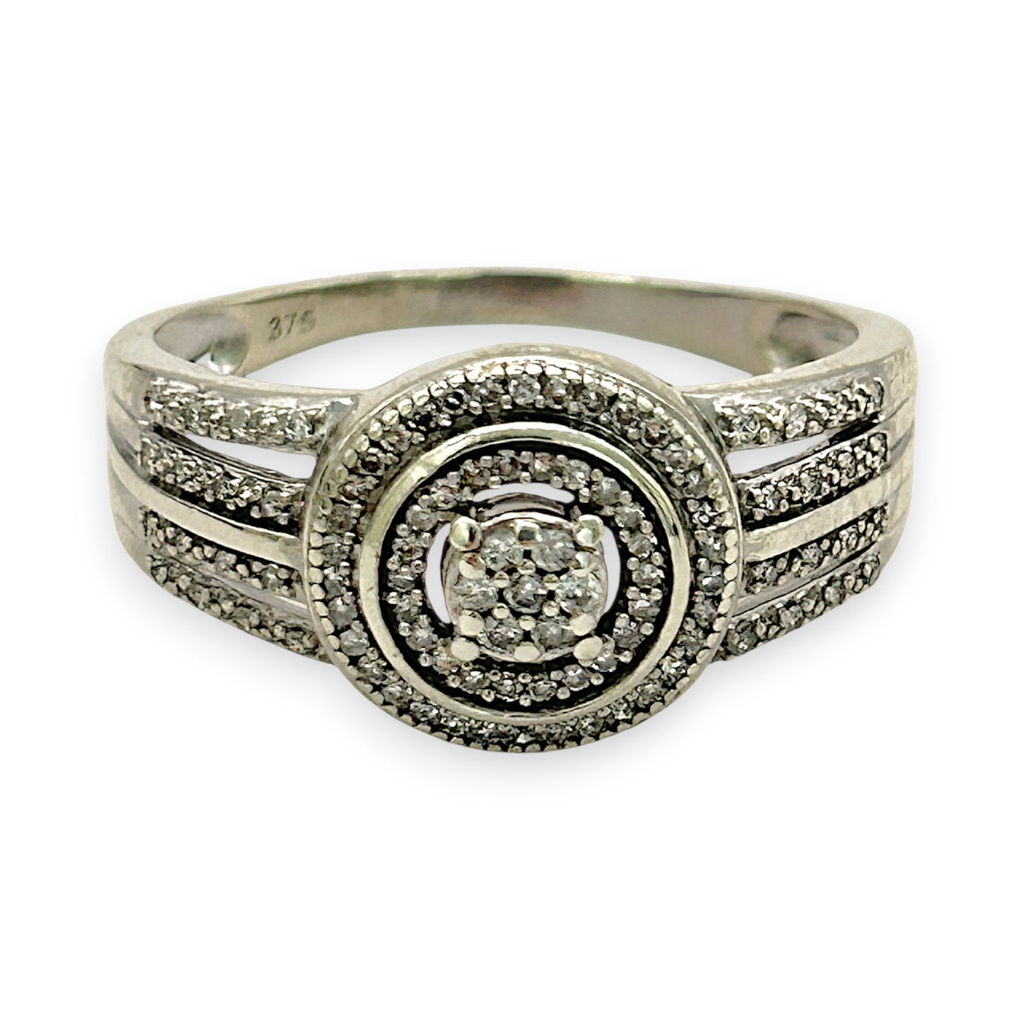 NZGD | 9ct White Gold Lumière Halo Circleing Valuation $2,100