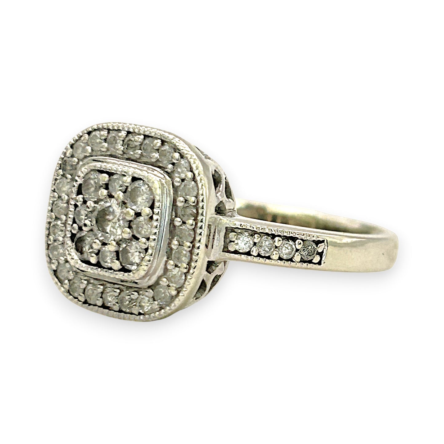 NZGD | 9ct White Gold Celestine Cluster Ring Valuation $2,500