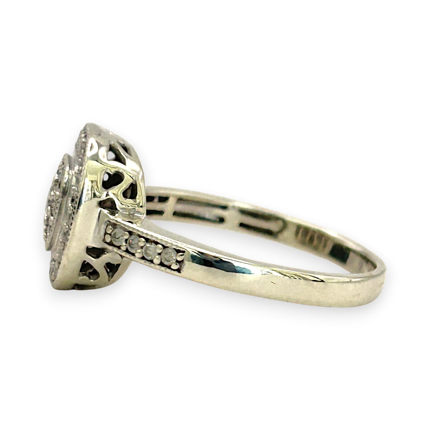 NZGD | 9ct White Gold Celestine Cluster Ring Valuation $2,500