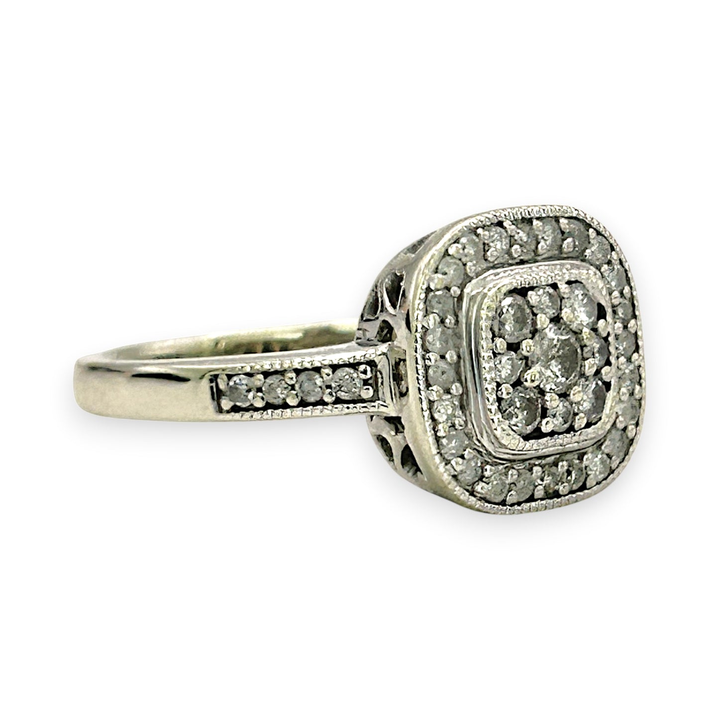 NZGD | 9ct White Gold Celestine Cluster Ring Valuation $2,500
