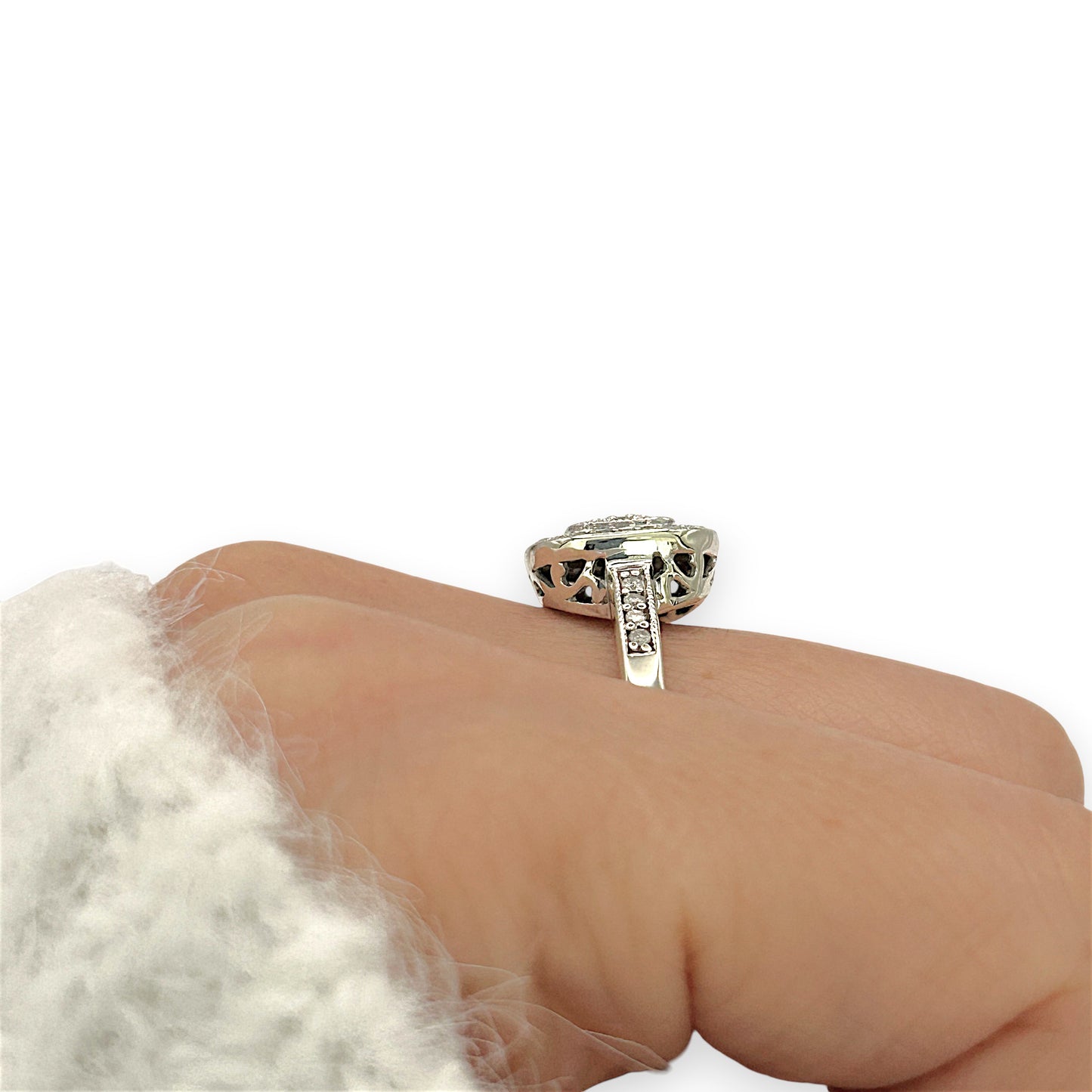 NZGD | 9ct White Gold Celestine Cluster Ring Valuation $2,500