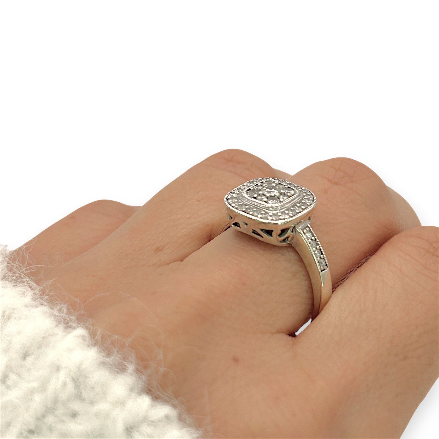 NZGD | 9ct White Gold Celestine Cluster Ring Valuation $2,500