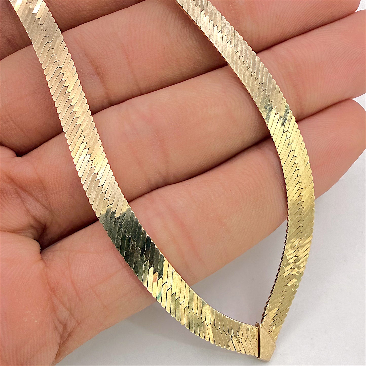 NZGD | 9ct Gold Serpentina Luxe Gold Snake Chain 42cm