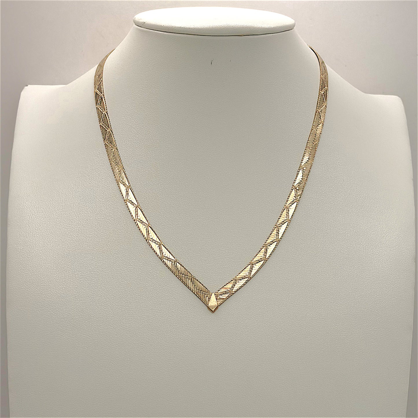 NZGD | 9ct Gold Serpentina Luxe Gold Snake Chain 42cm