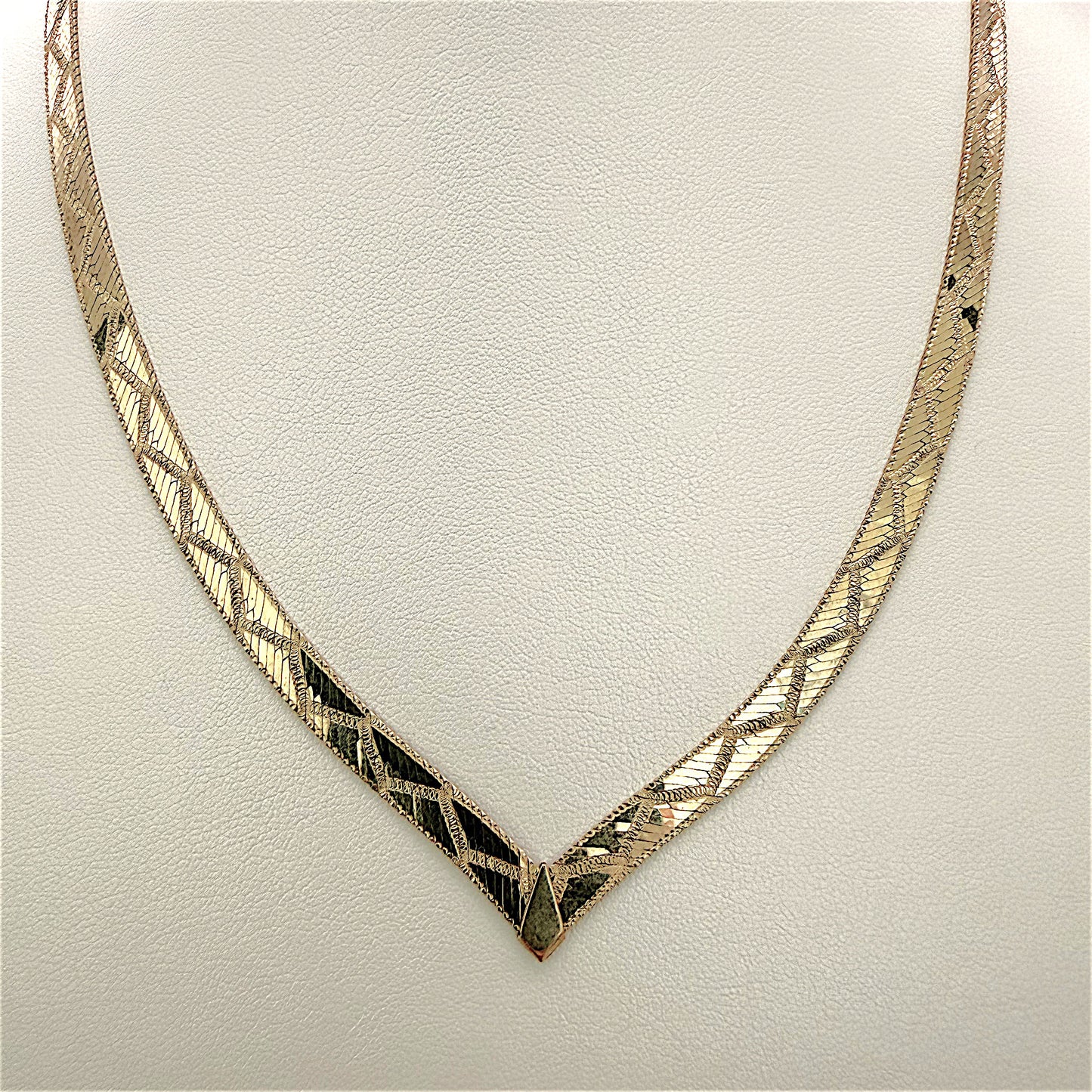 NZGD | 9ct Gold Serpentina Luxe Gold Snake Chain 42cm