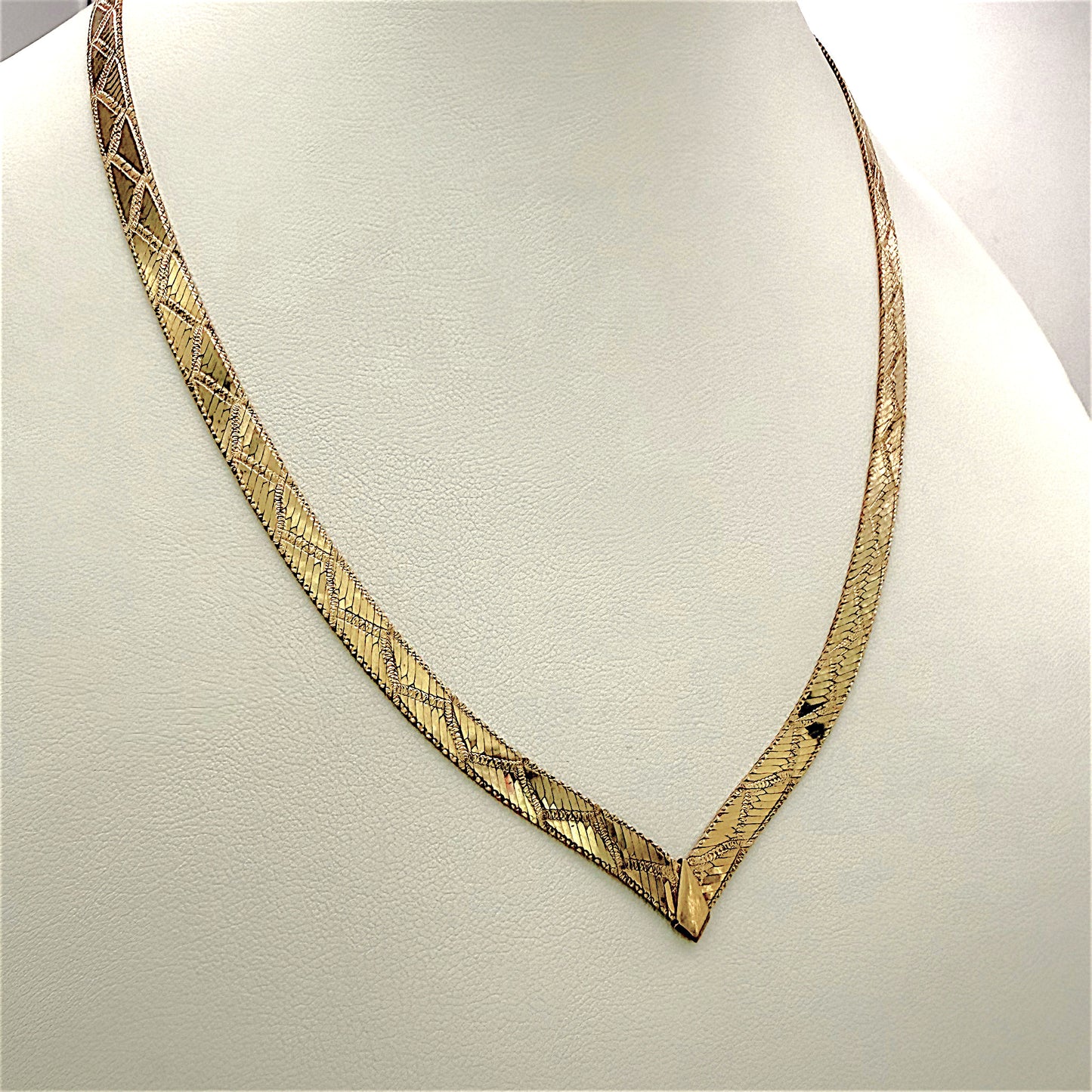 NZGD | 9ct Gold Serpentina Luxe Gold Snake Chain 42cm