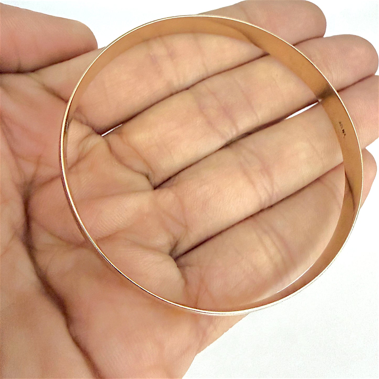 NZGD | 9ct Gold Aotearoa Classic Bangle 62.5mm