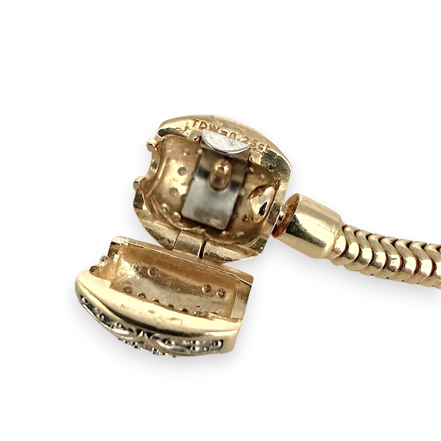 BRAND NEW | 10ct Gold Emma & Roe Bracelet 18.5cm