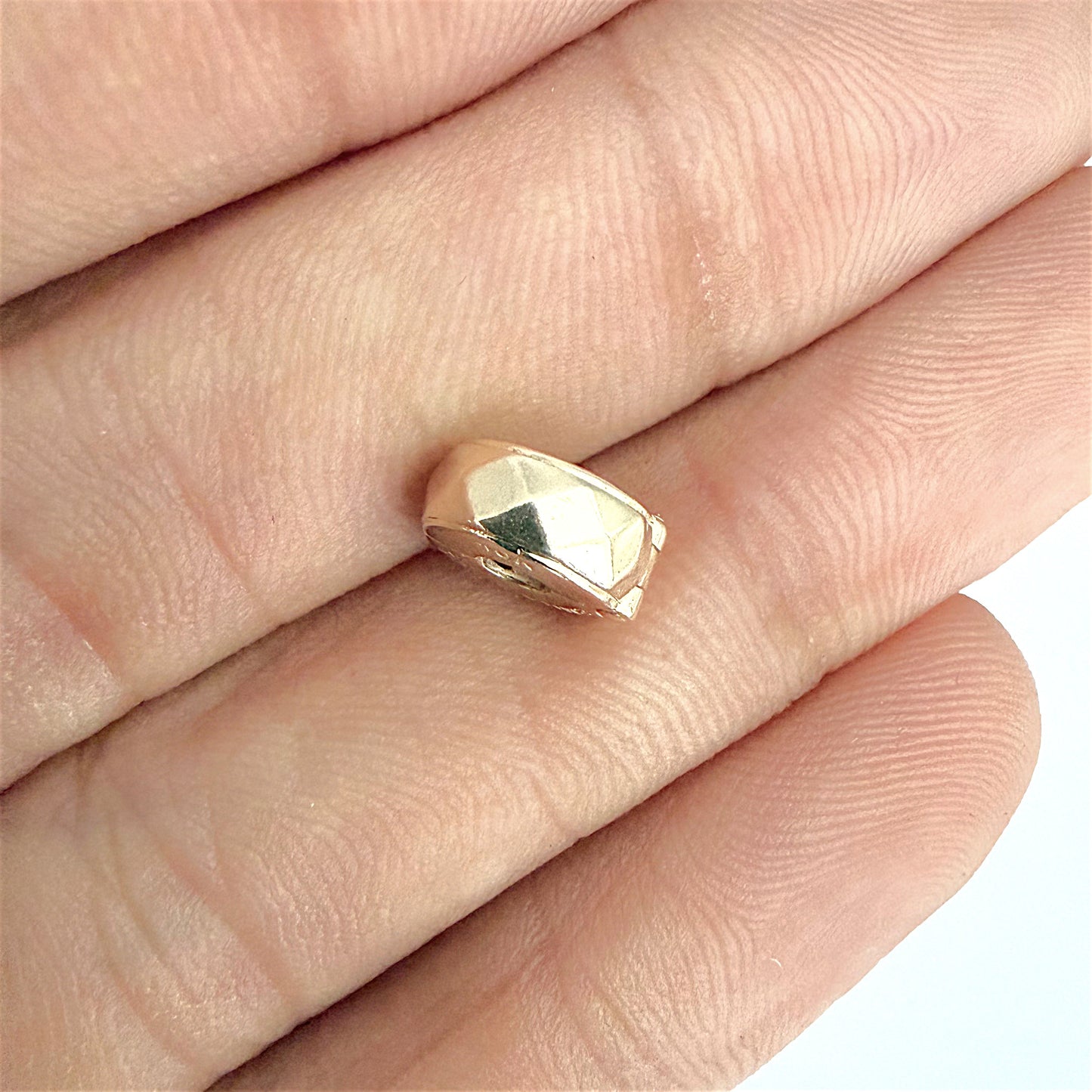BRAND NEW | 10ct Gold Emma & Roe Spacer Charm