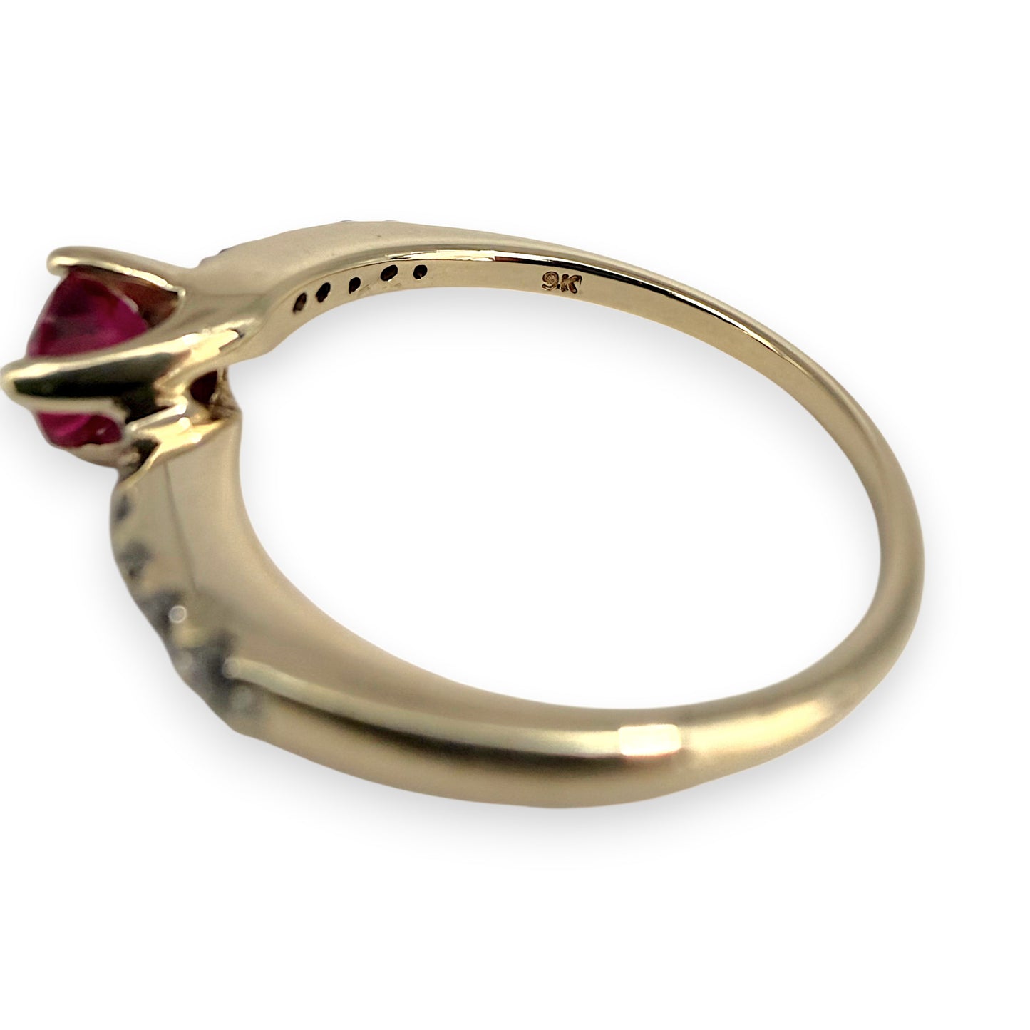 NZGD | 9ct Gold Crimson Glow Crown Ruby Ring Size O