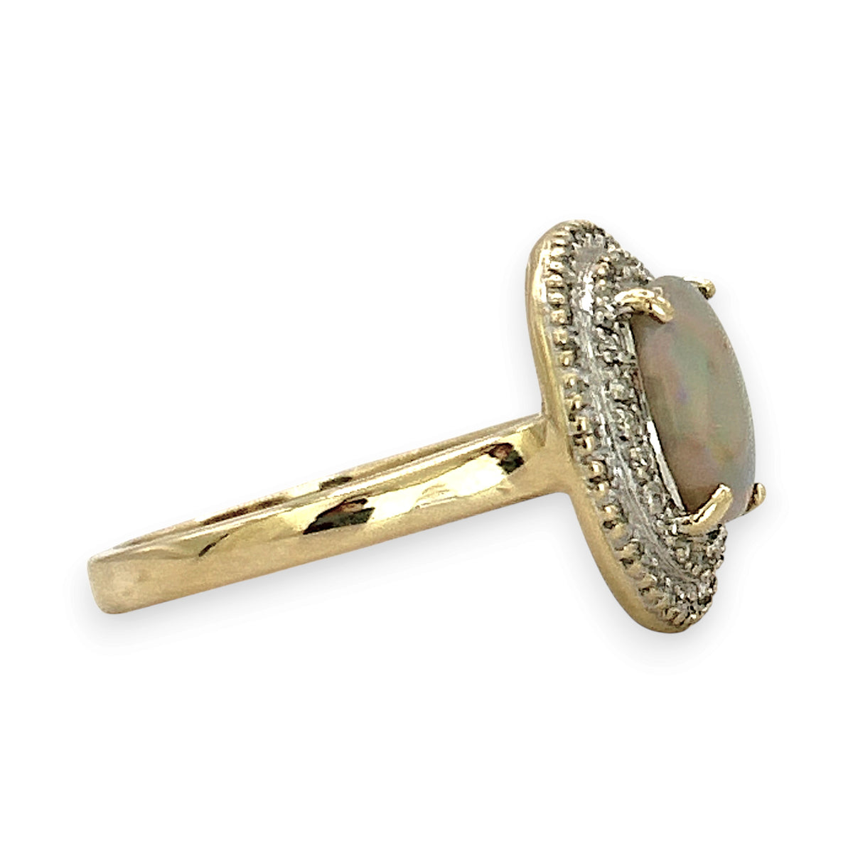 NZGD | 9ct Gold Vintage Style Opal Ring Valuation $2,000