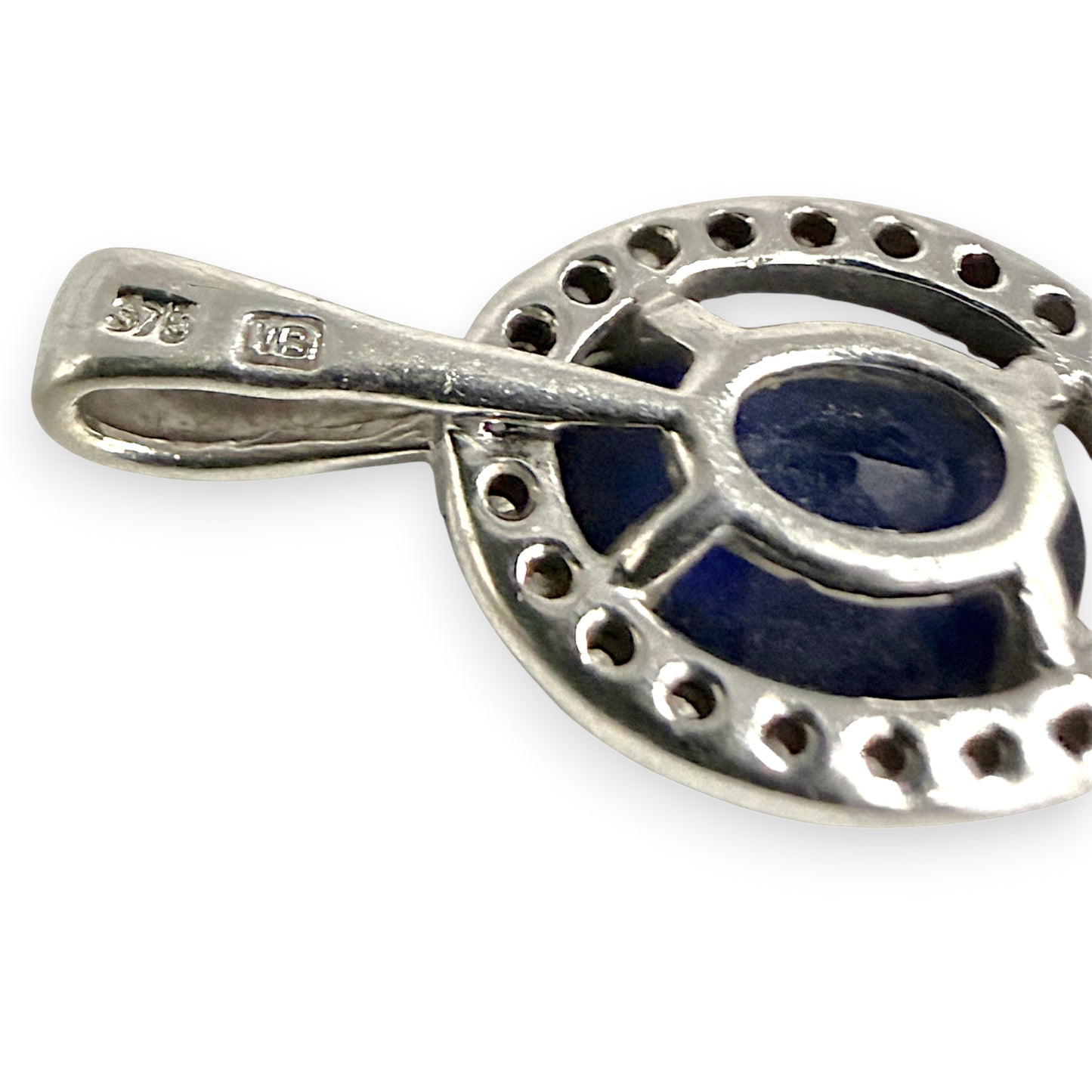 NZGD | 9ct White Gold Evening Grace Sapphire Pendant 16.6mm
