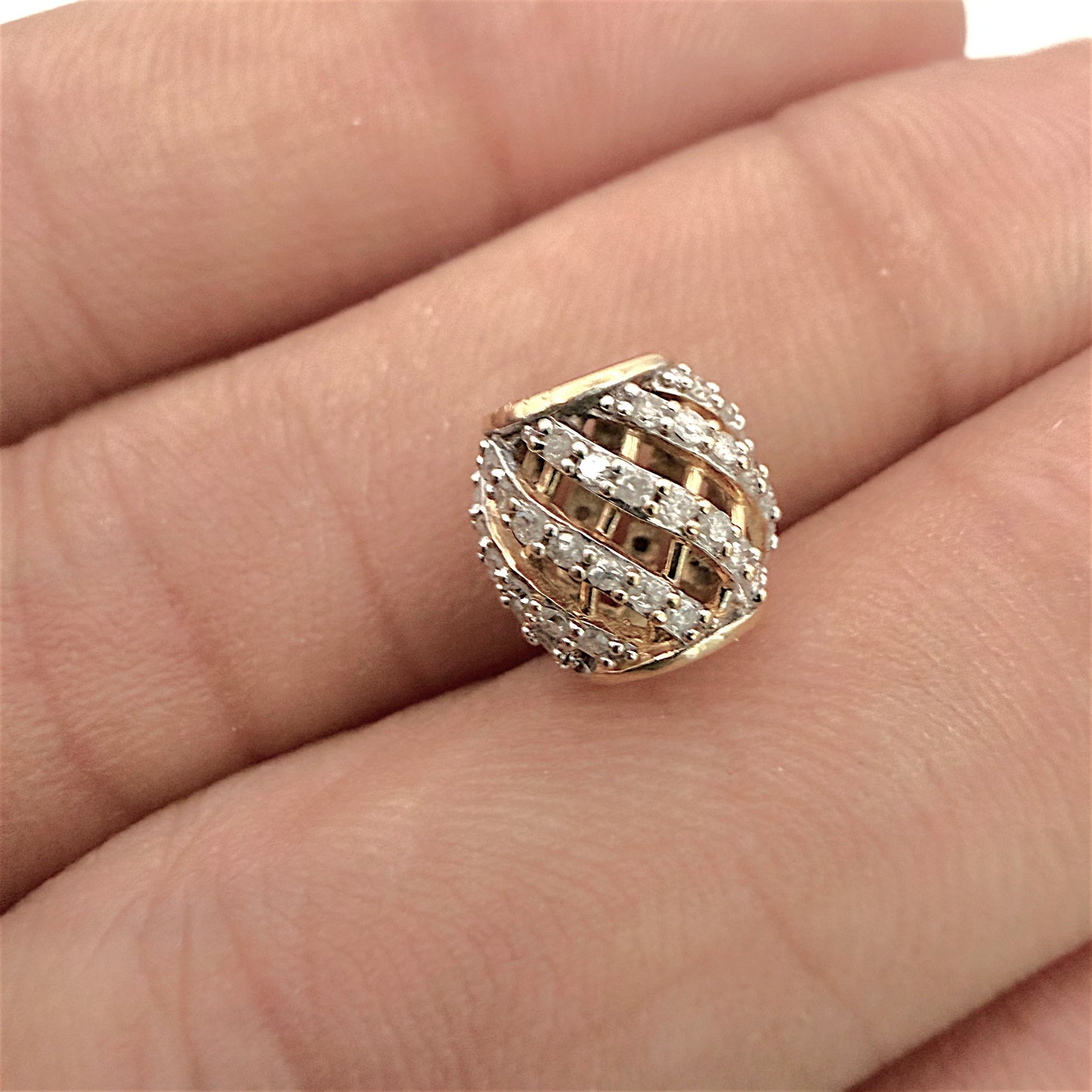 NZGD | 10ct Gold Emma & Roe Sparkle Bead Charm