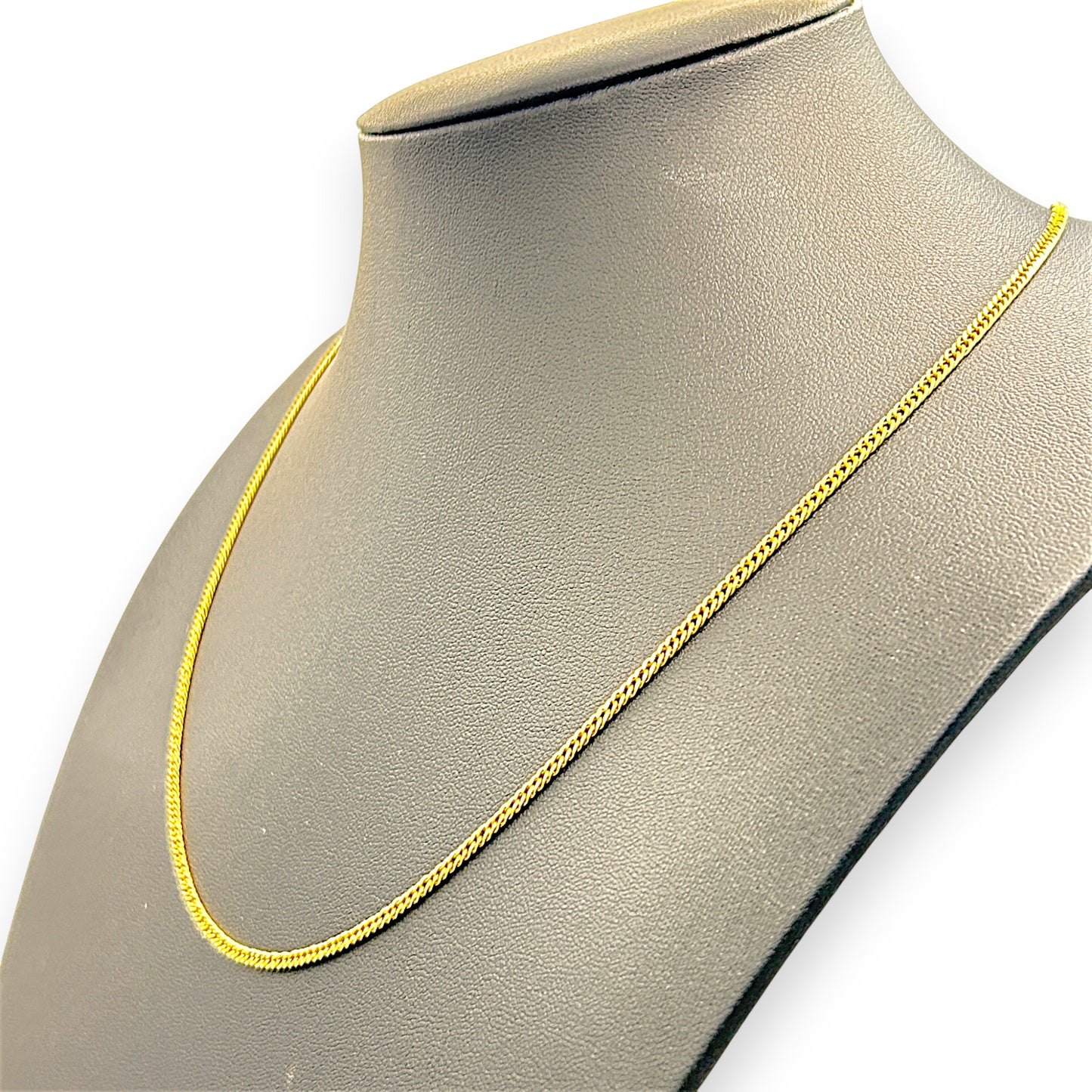 NZGD | 18ct Gold Aurelia CurbChain 58cm