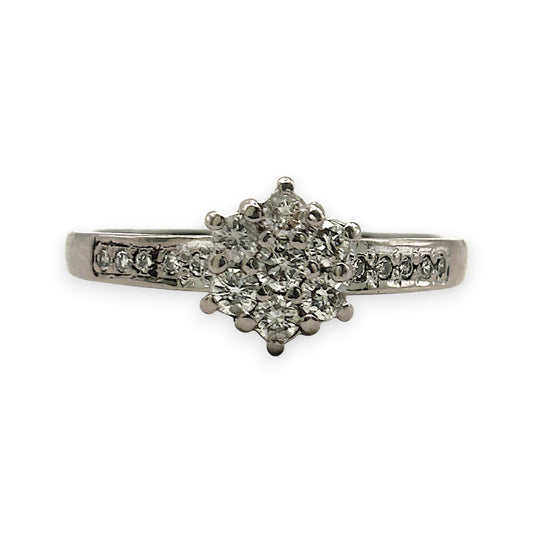 NZGD | 18ct Whtie Gold Whitefire Petal Ring Valuation $3,250