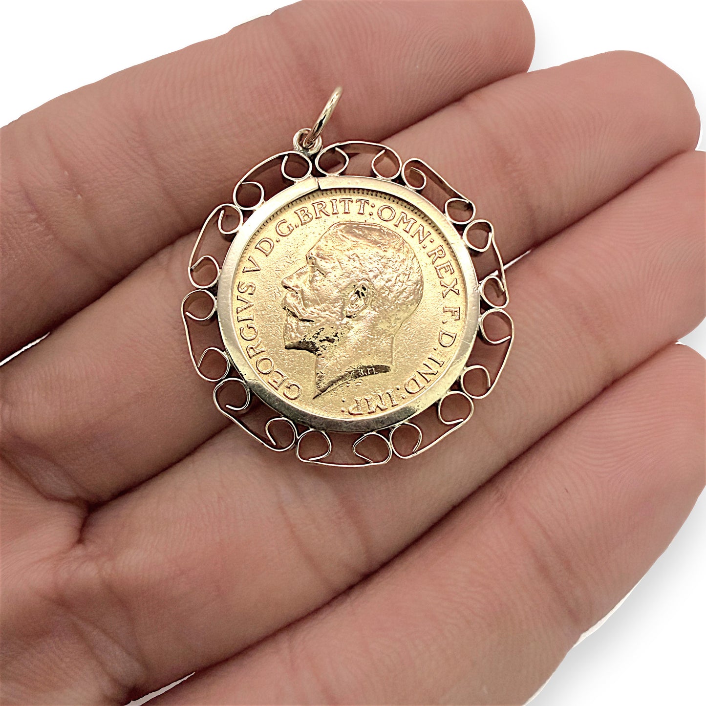NZGD | 22ct Gold 1911 King George Full Sovereign Pendant in 9ct Gold