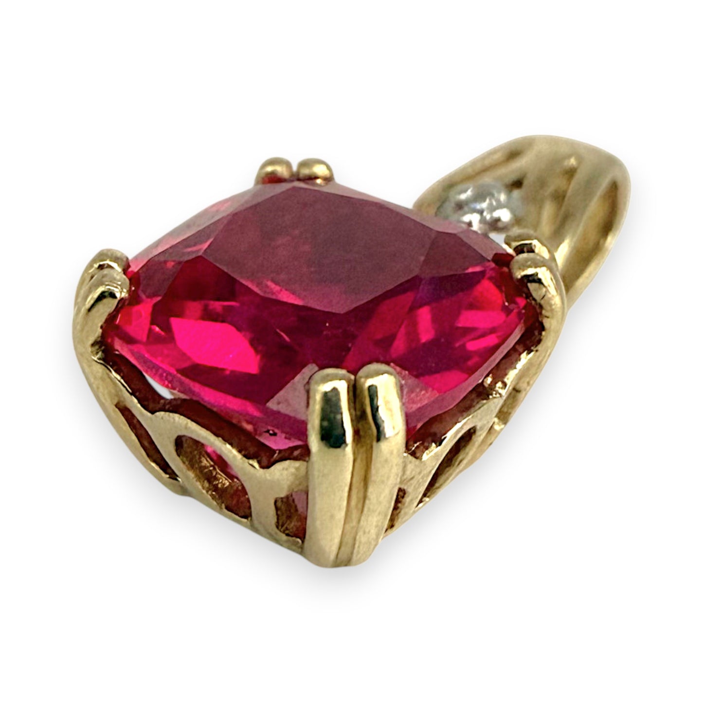 NZGD | 9ct Gold Crimson Kiss Pendant with Natural Ruby