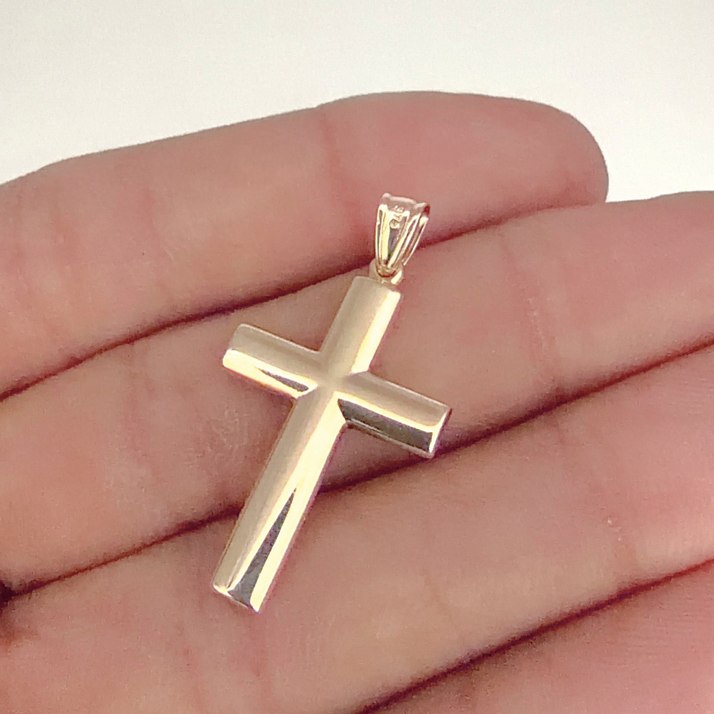 NZGD | 9ct Y/W Gold Silent Strength Cross Pendant