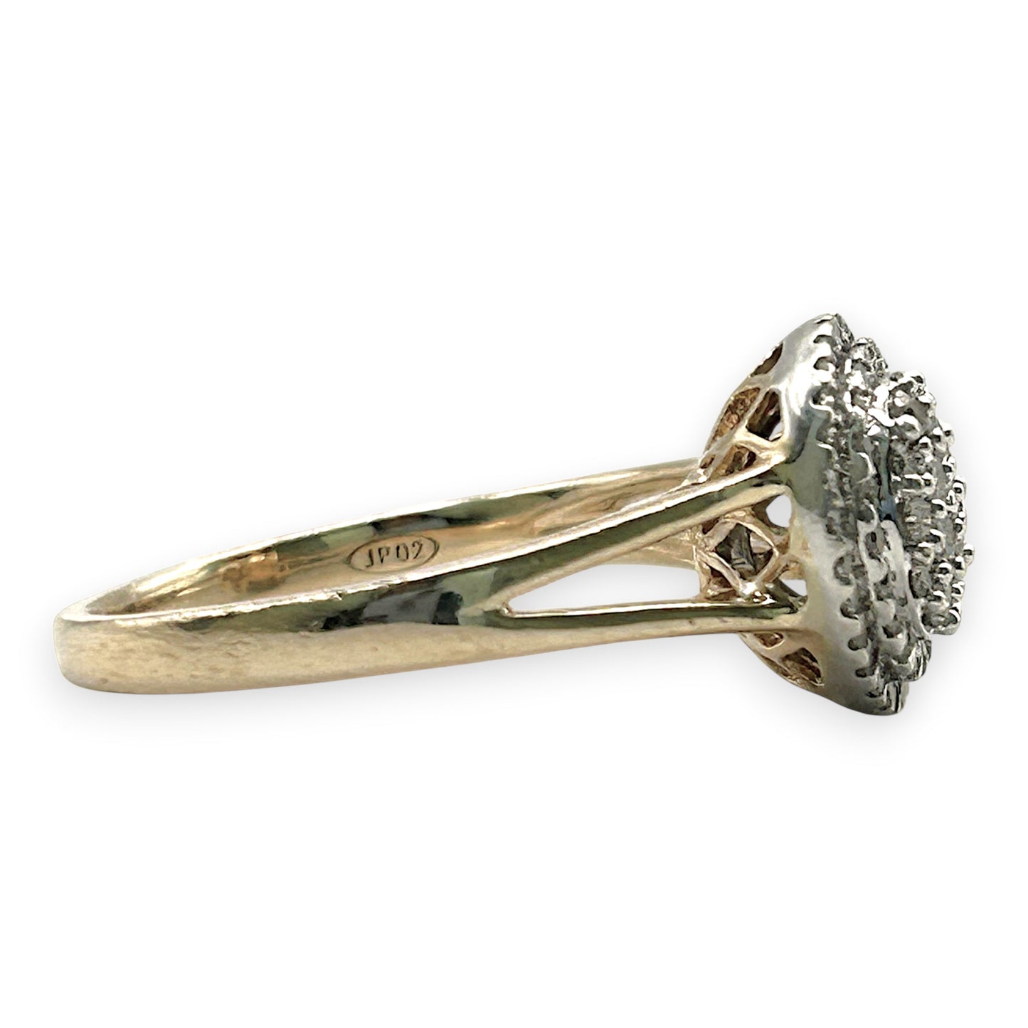 NZGD | 9ct Gold 0.5ct. Halo Classic Cluster Ring Valuation $2,250