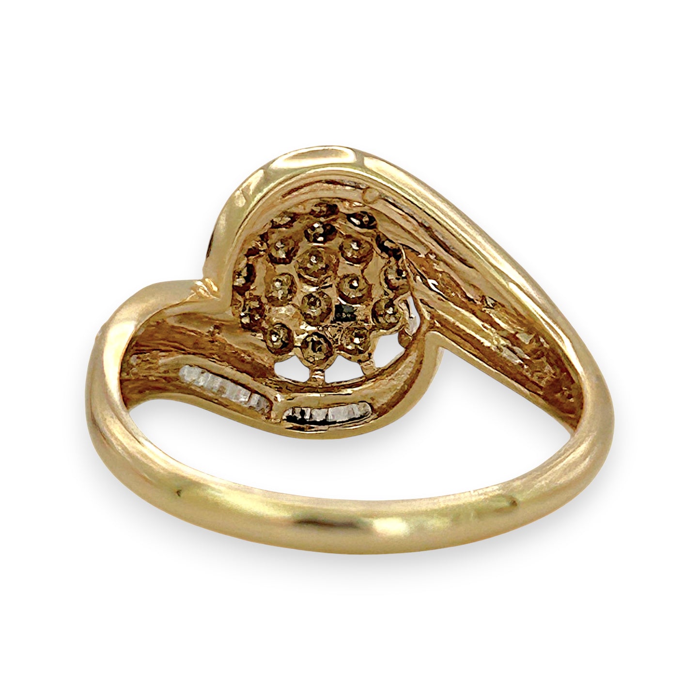 NZGD | 9ct Gold PROUDS Luxe Cluster DiamondRing Valuation $1,575