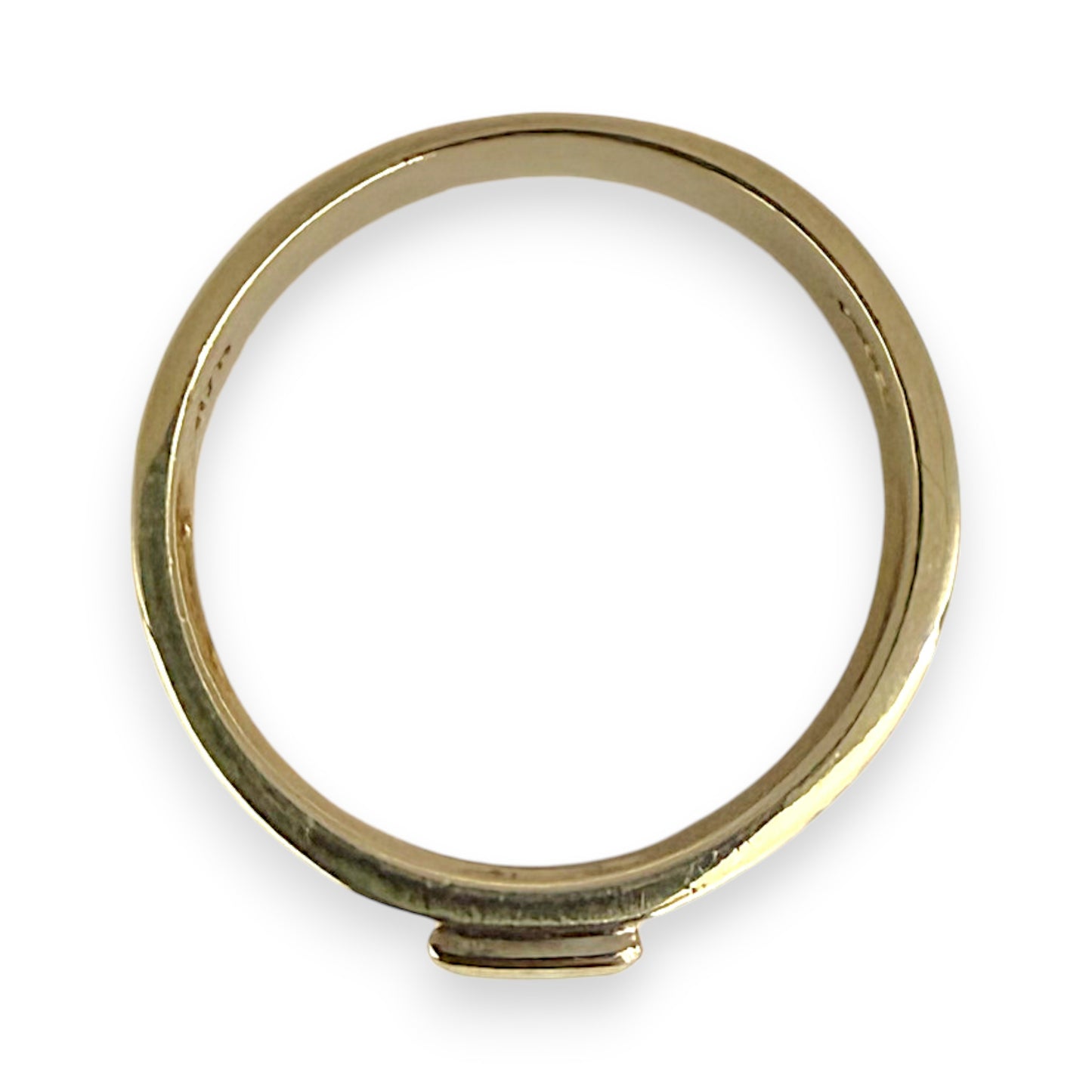 NZGD | 9ct Gold Diamond Crest Band Ring Size P