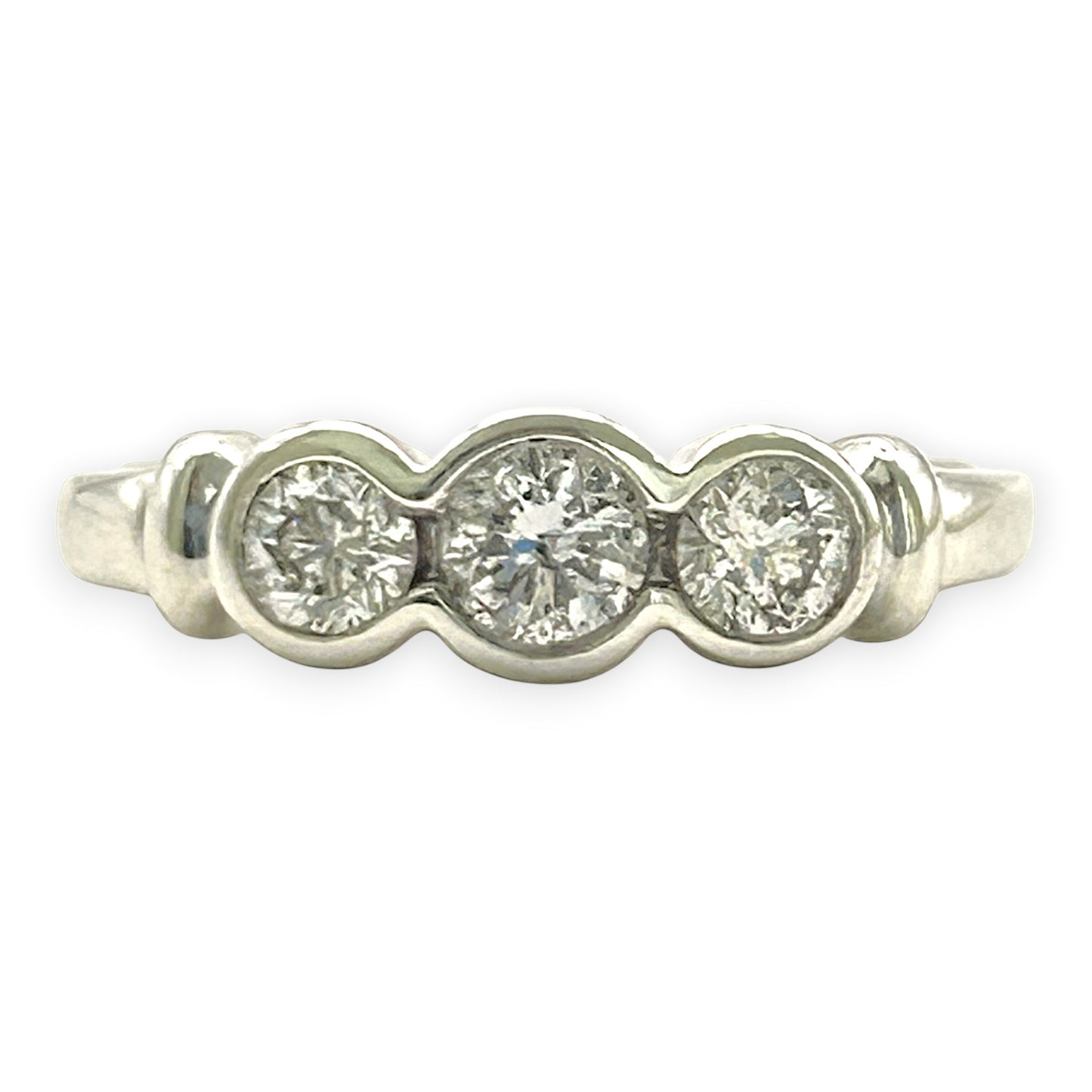 NZGD | 9ct White Gold  Frostline Trilogy Diamond Ring Valuation $2,200