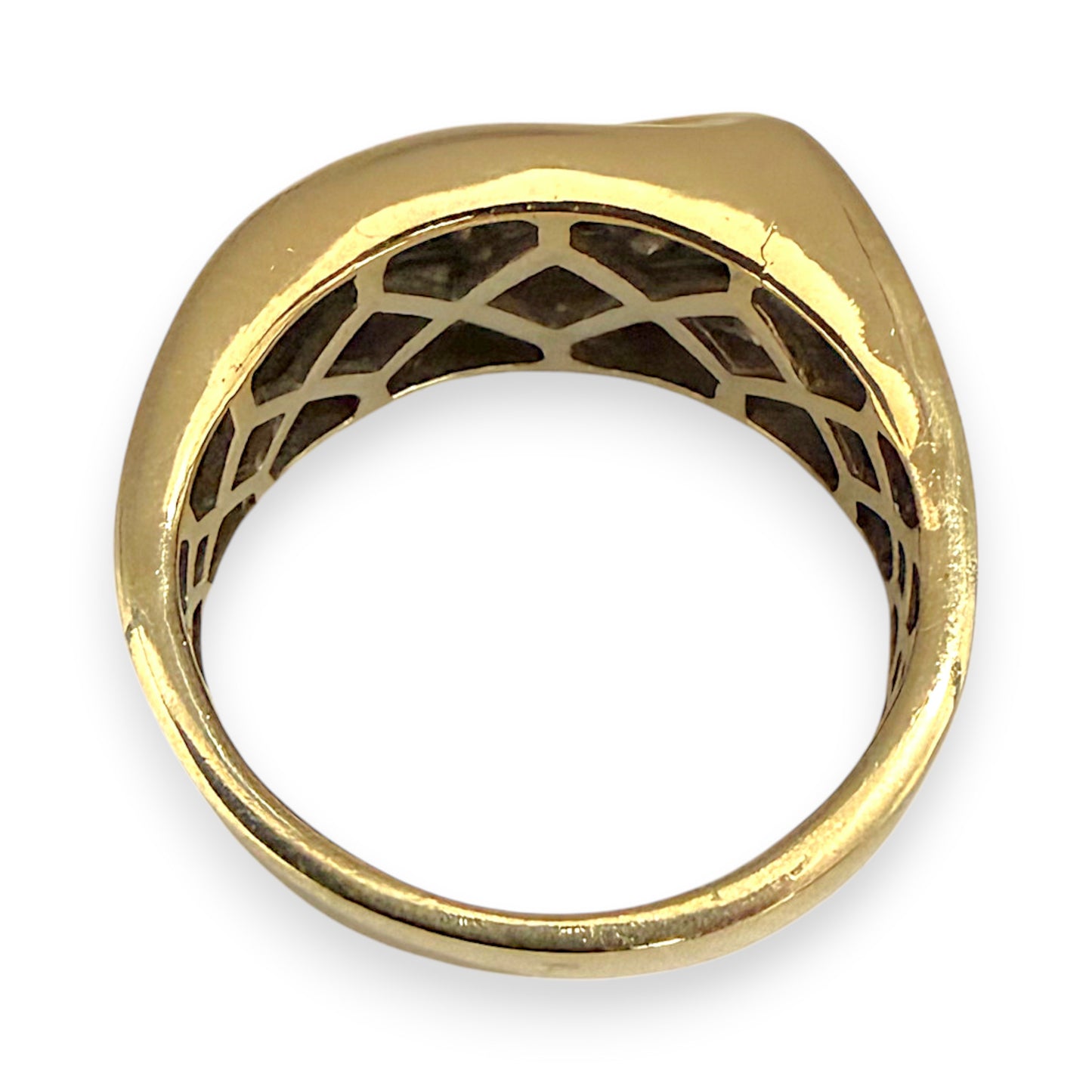 NZGD | 10ct Gold Radiant Axis Band Ring Size P
