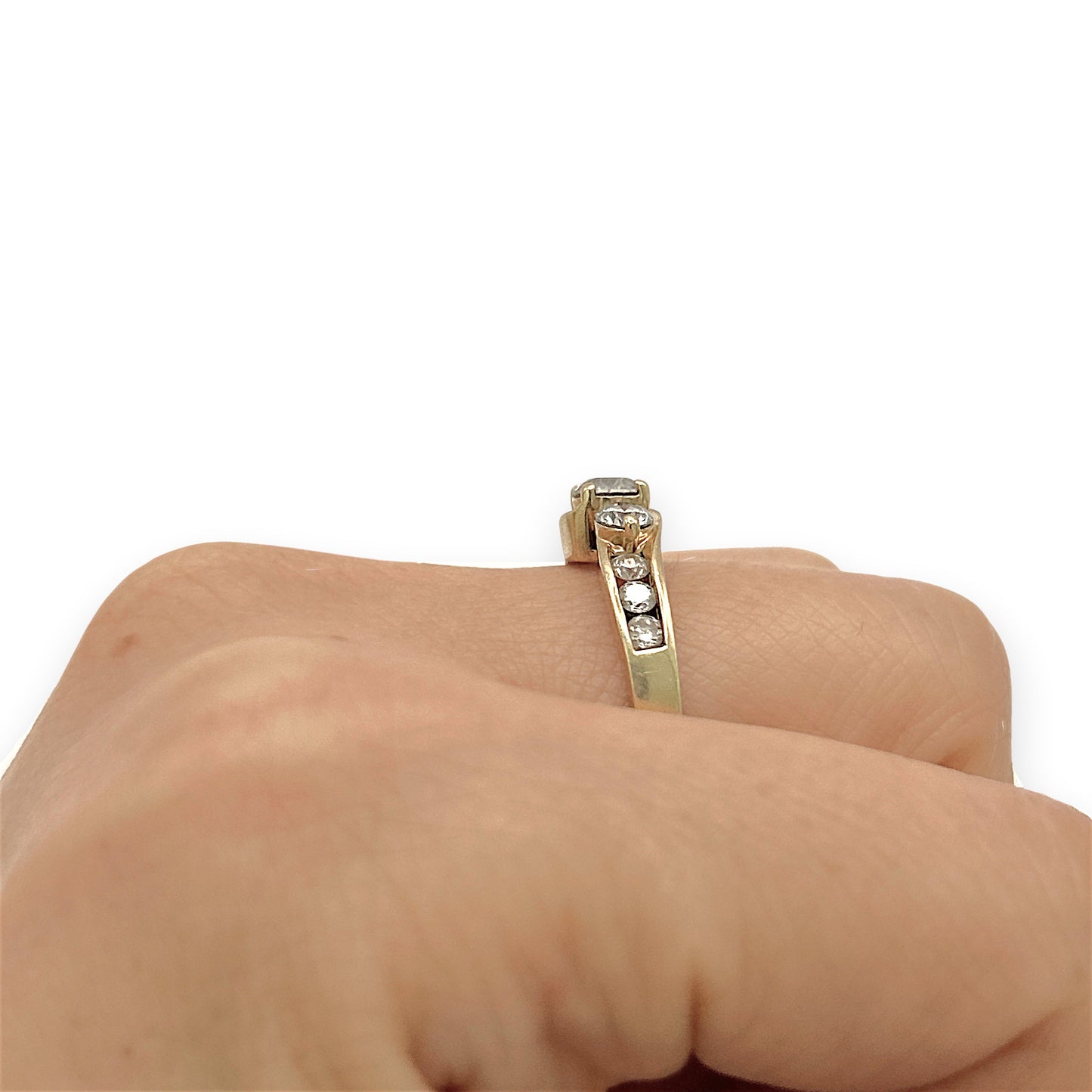 NZGD | 14ct Gold Triline Diamond Ring Valuation $4,500