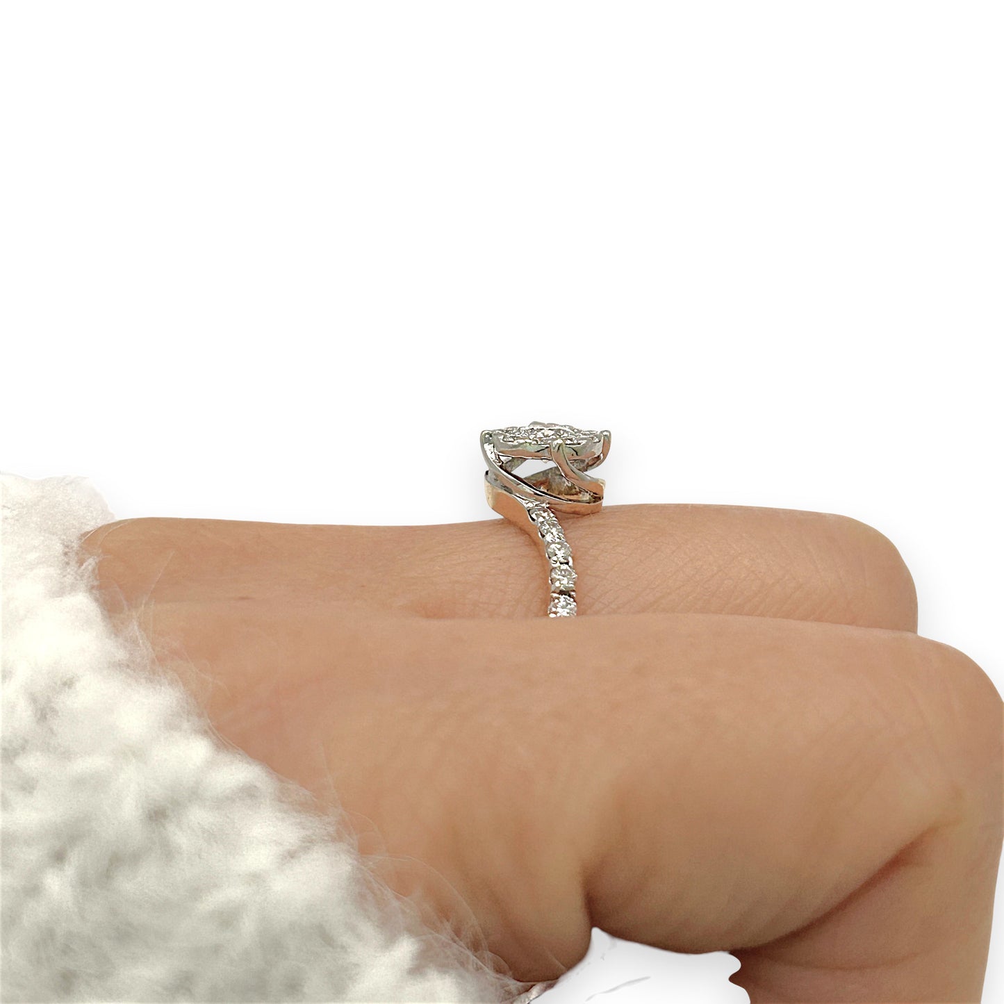 NZGD | 14ct Gold Celeste Diamond Cluster Ring Valuation $2,400