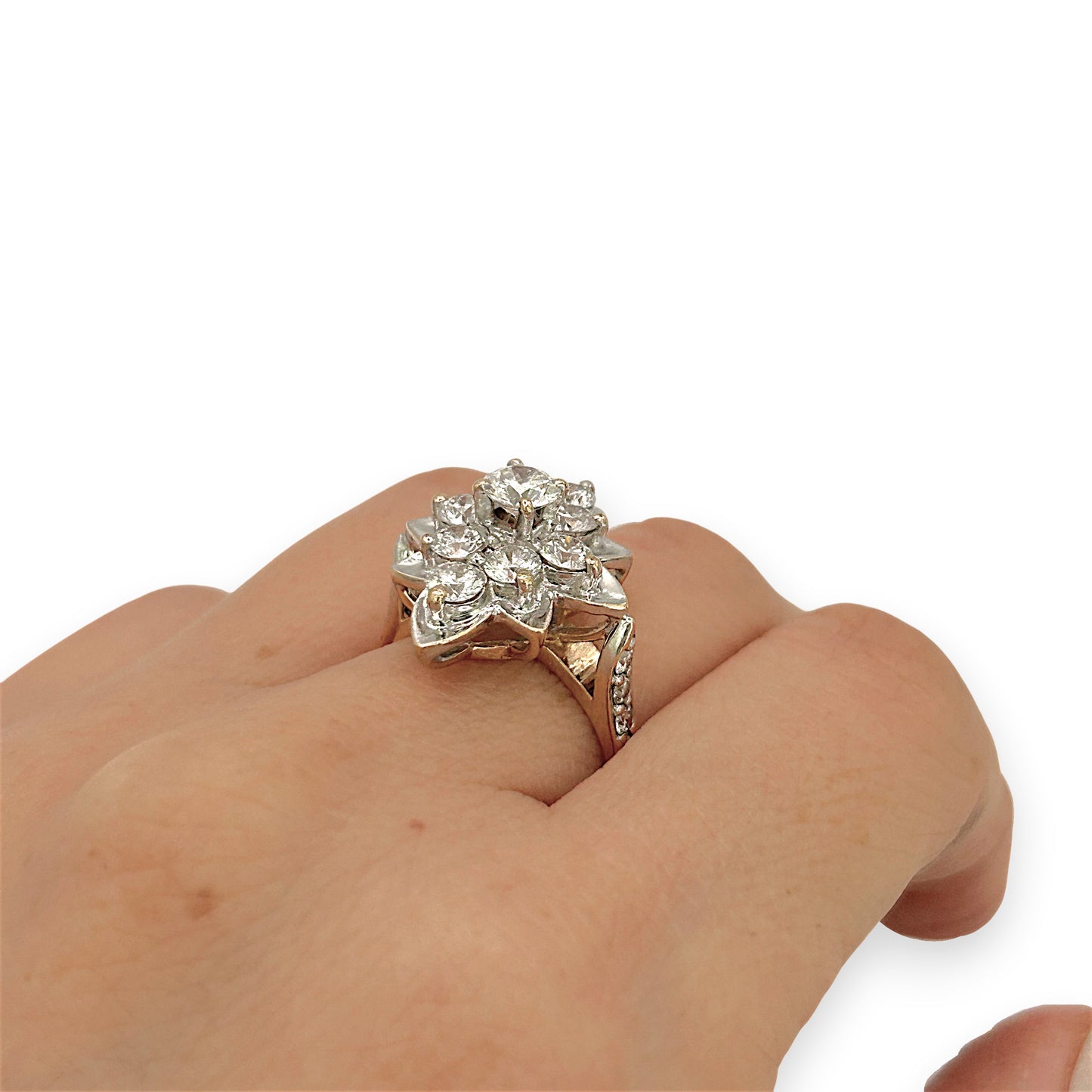 NZGD | 18ct Gold Diamond Bloom Royale Ring TDW1.995ct.