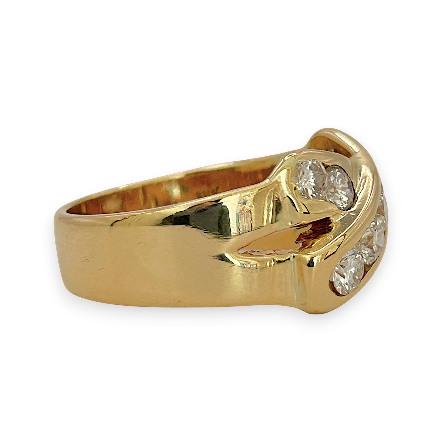 NZGD | 18ct Gold Diamond Crossover Ring Valuation $7,500