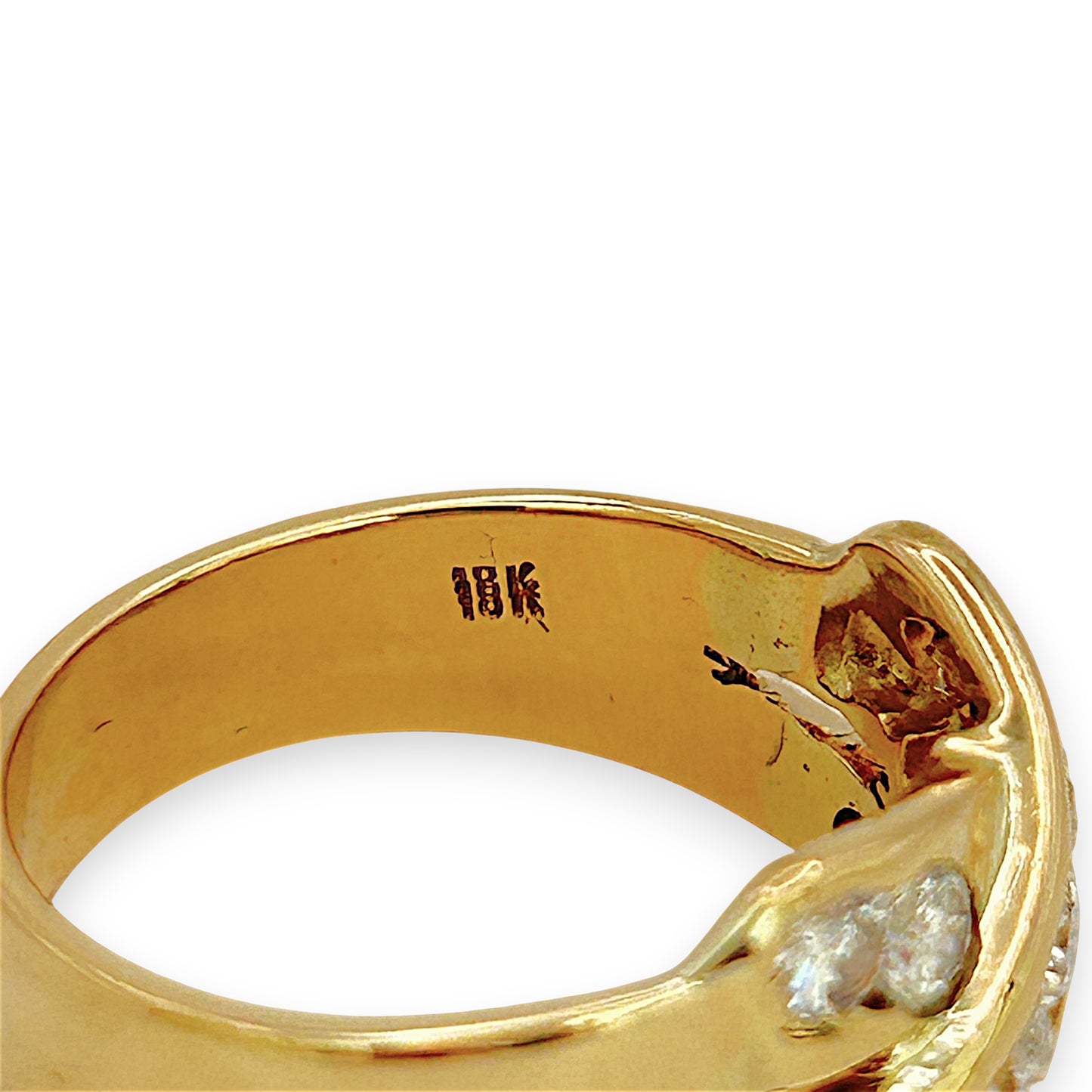 NZGD | 18ct Gold Diamond Crossover Ring Valuation $7,500
