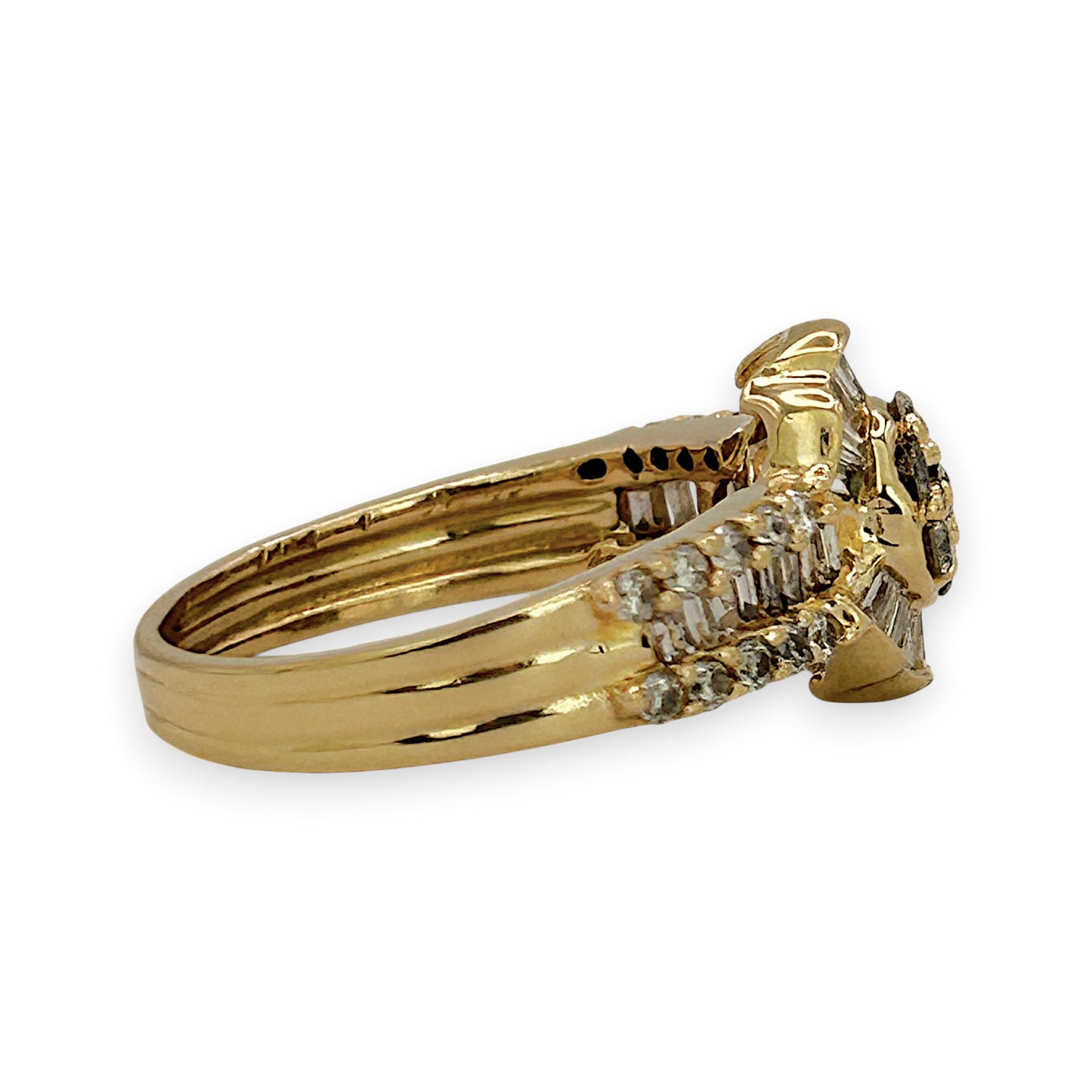 NZGD | 18ct Gold Diamond Heritage Burst Ring Valuation $5,800