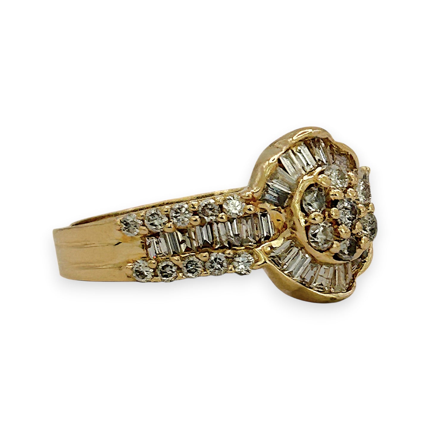 NZGD | 18ct Gold Diamond Heritage Burst Ring Valuation $5,800