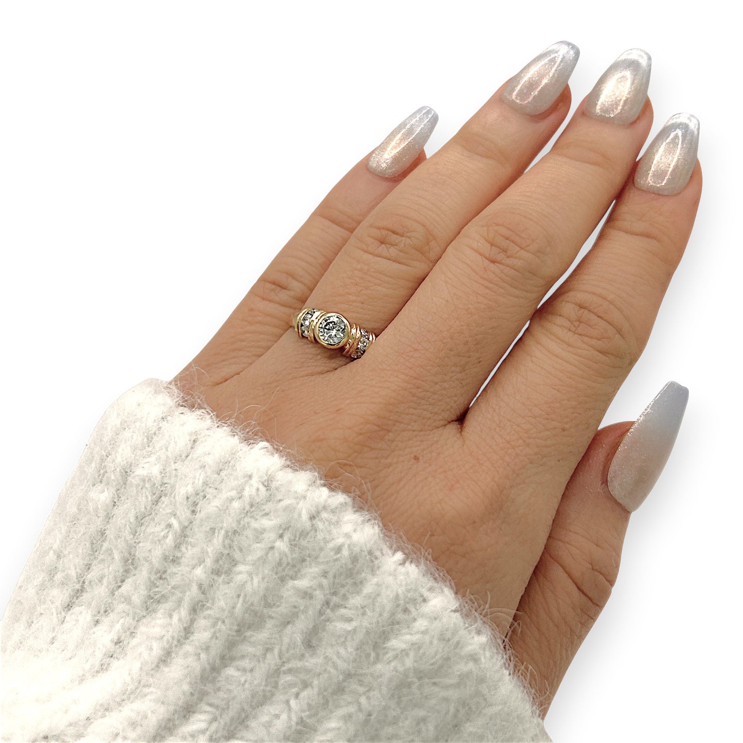 NZGD | 18ct Gold Signature Bezel Diamond Ring Valuation $3,750