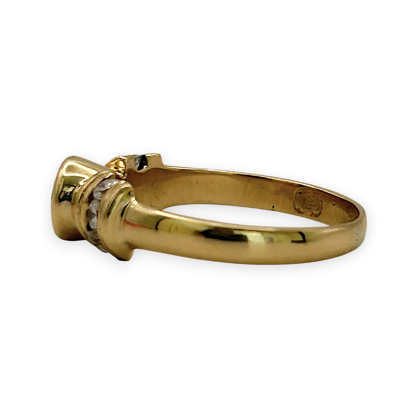 NZGD | 18ct Gold Signature Bezel Diamond Ring Valuation $3,750