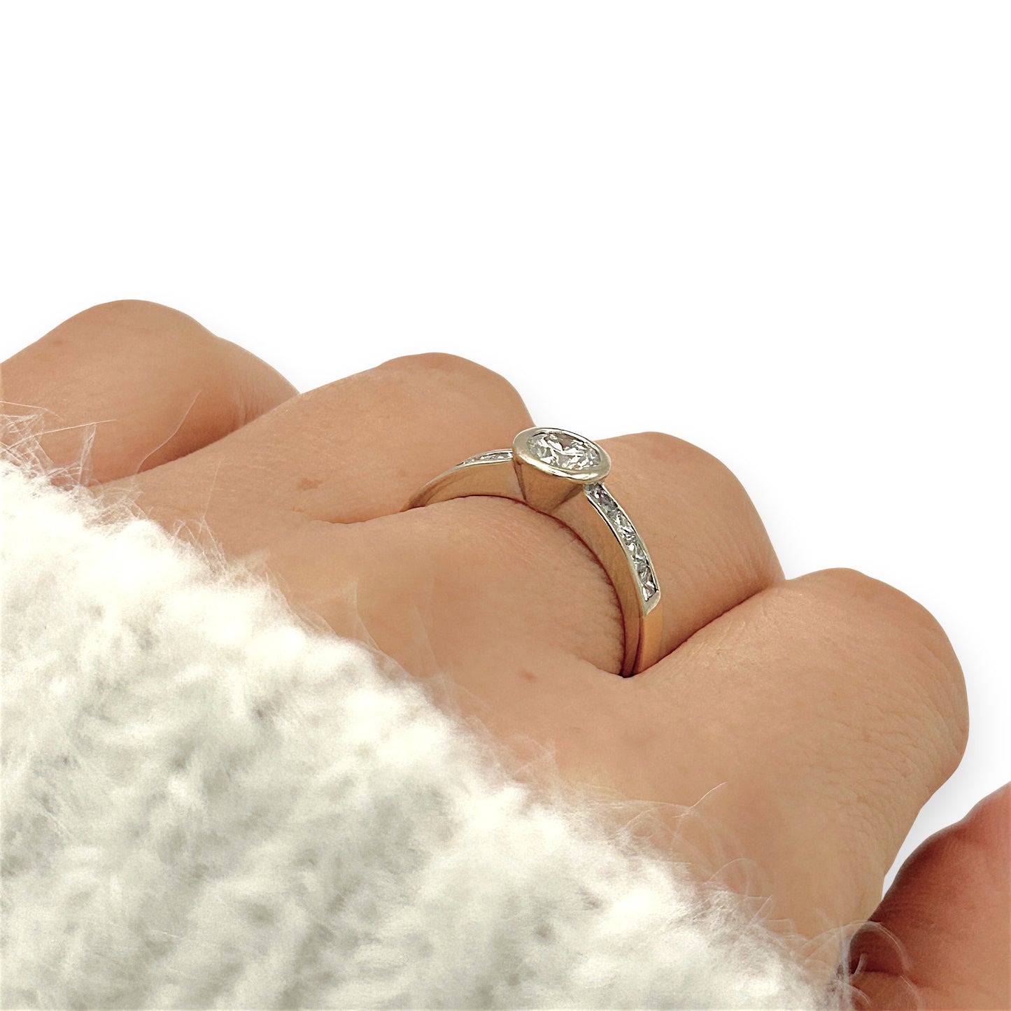 NZGD | 18ct Gold Starlit Horizon Ring Valuation $5,500