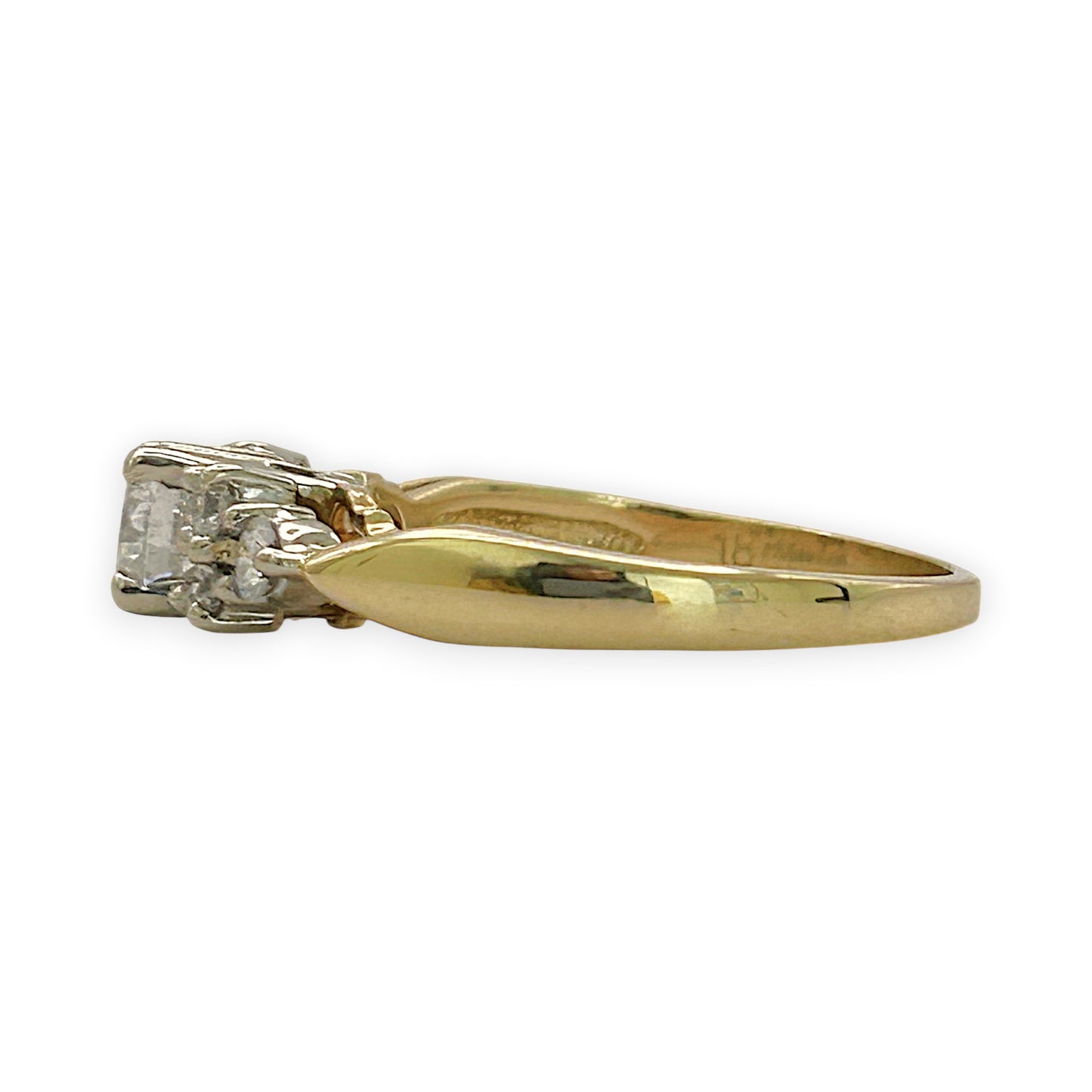 NZGD | 18ct Gold Diamond Radiance Cluster Ring Valuation $3,650