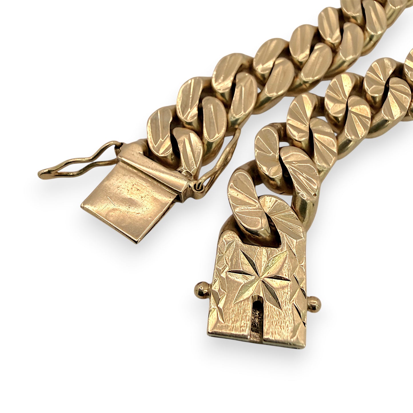 NZGD | 18ct Gold Dual Glow Sovereign Cuban Link Bracelet 18.5cm