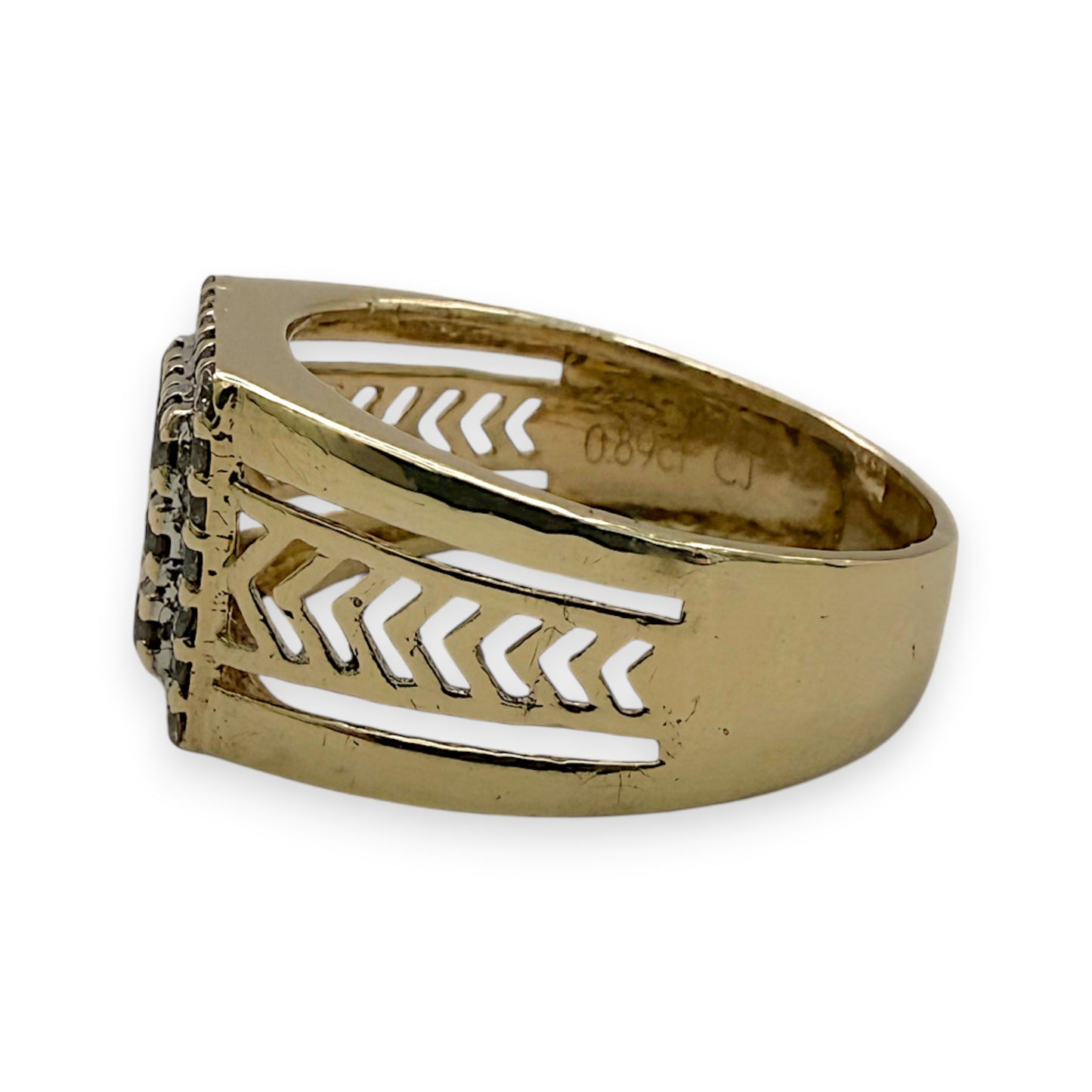 NZGD | 14kt Gold Diamond Chevron‑Side Cluster Ring Size S
