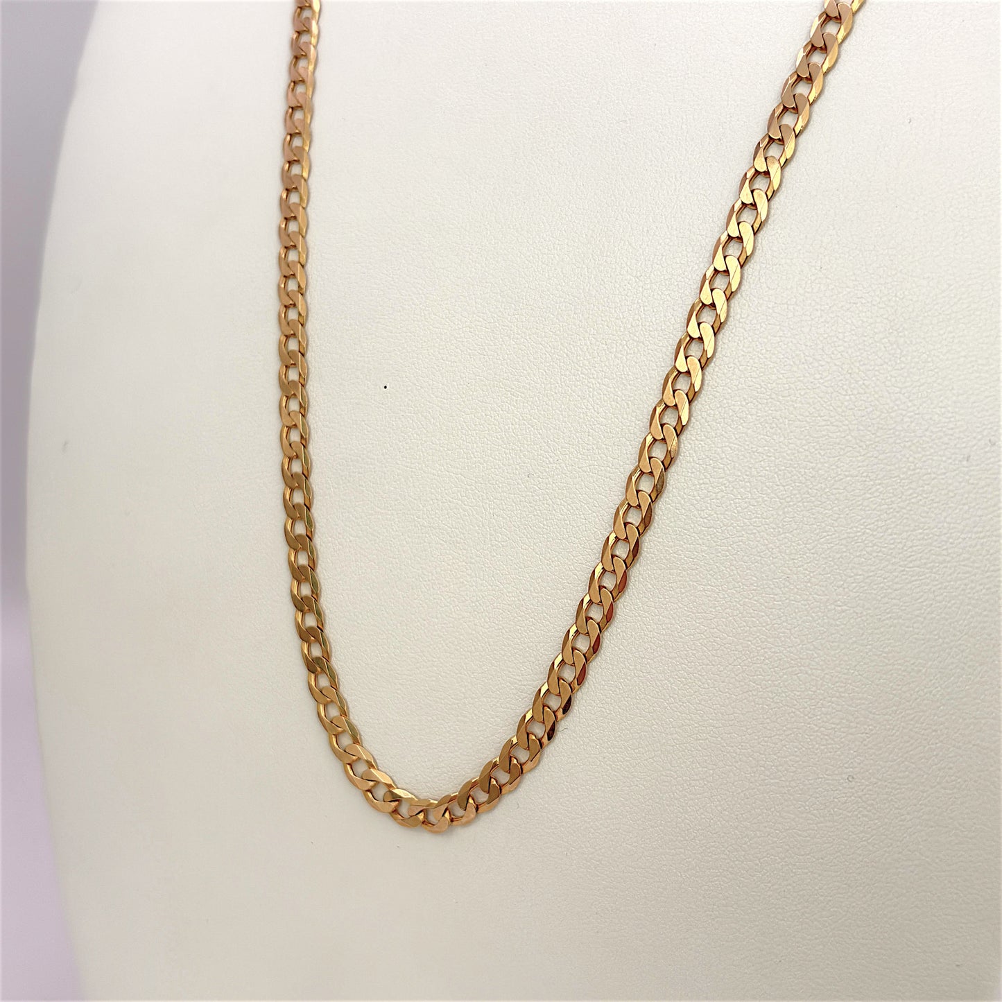 NZGD | 10ct Gold MICHAEL HILL Crestline Curb Chain 62cm
