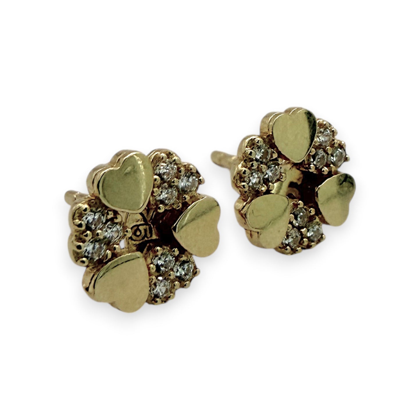 NZGD | 18ct Gold Heart Motif Stud Earrings