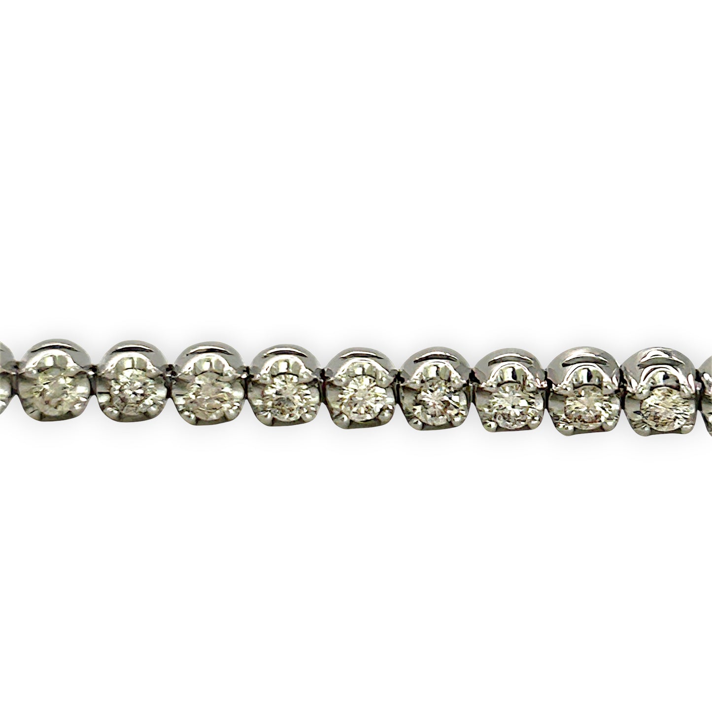 BRAND NEW | 9ct White Gold Diamond Éclat Tennis Bracelet Valuation $7,000