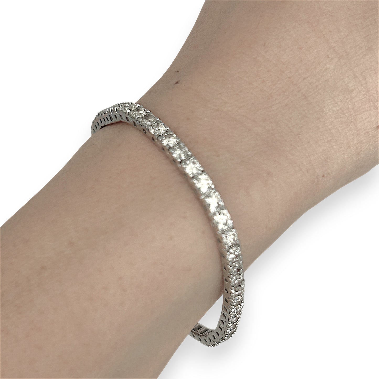 NZGD | 10ct W/Gold MICHEAL HILL Glacier Line Tennis Bracelet TDW 5.00ct.