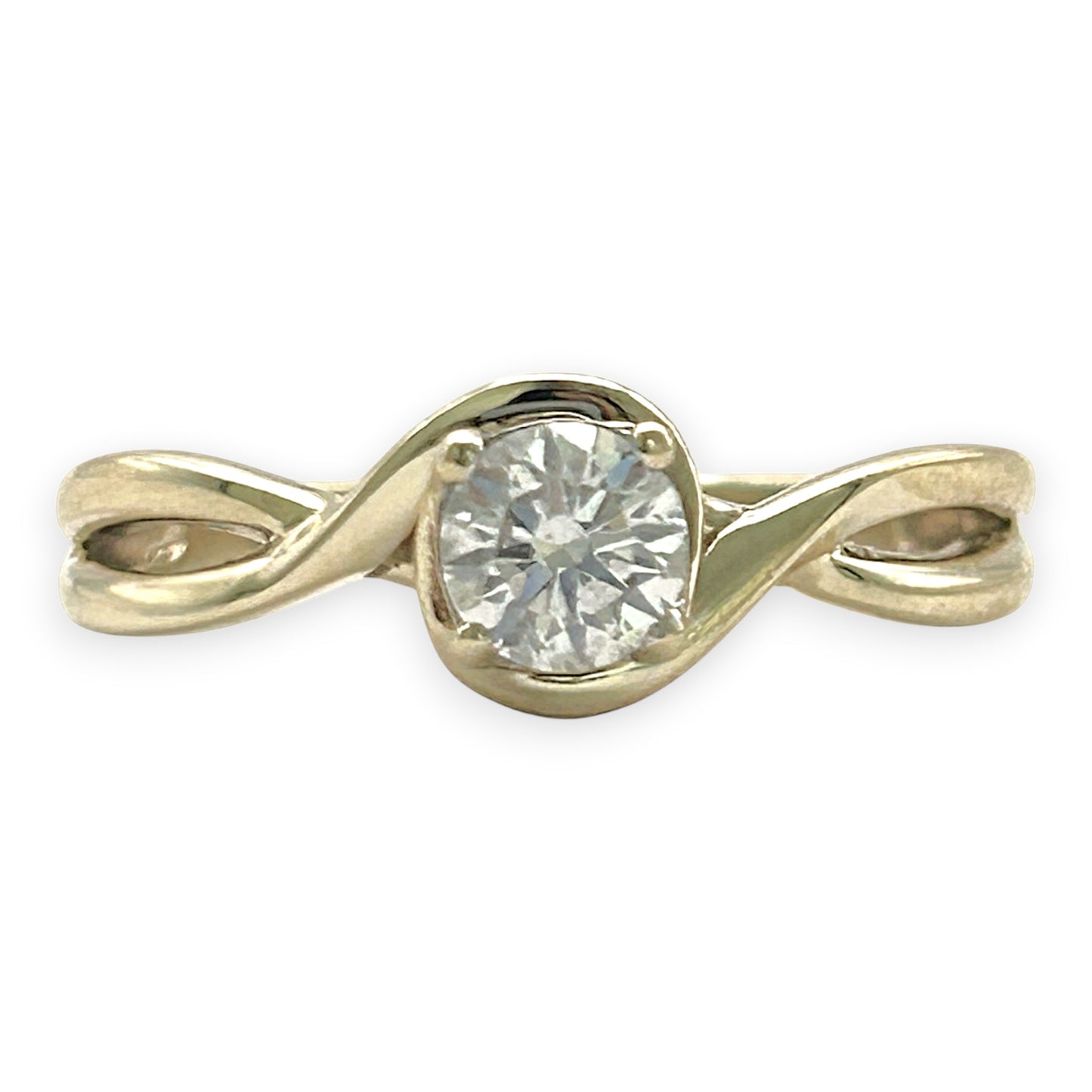 NZGD | 9ct Gold  Eternal Grace Diamond Ring Valuation $2,400