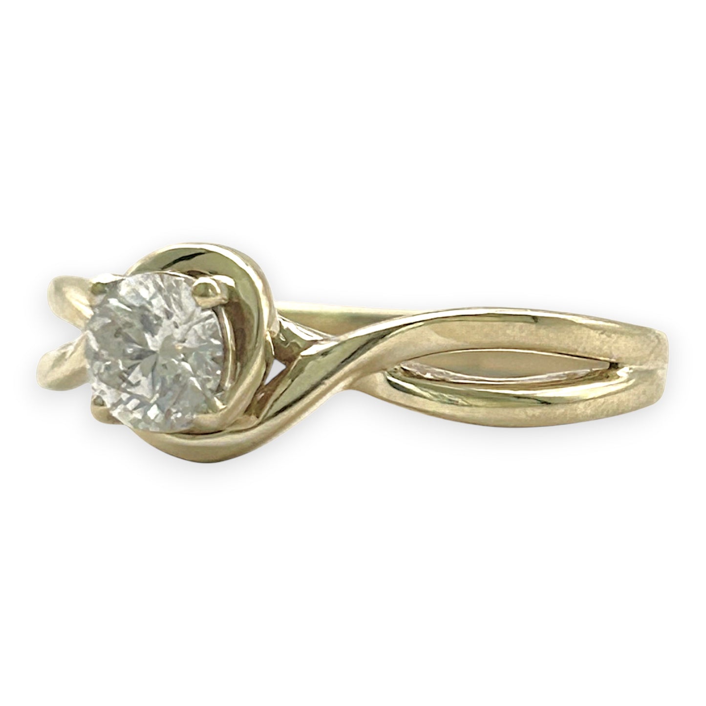 NZGD | 9ct Gold  Eternal Grace Diamond Ring Valuation $2,400