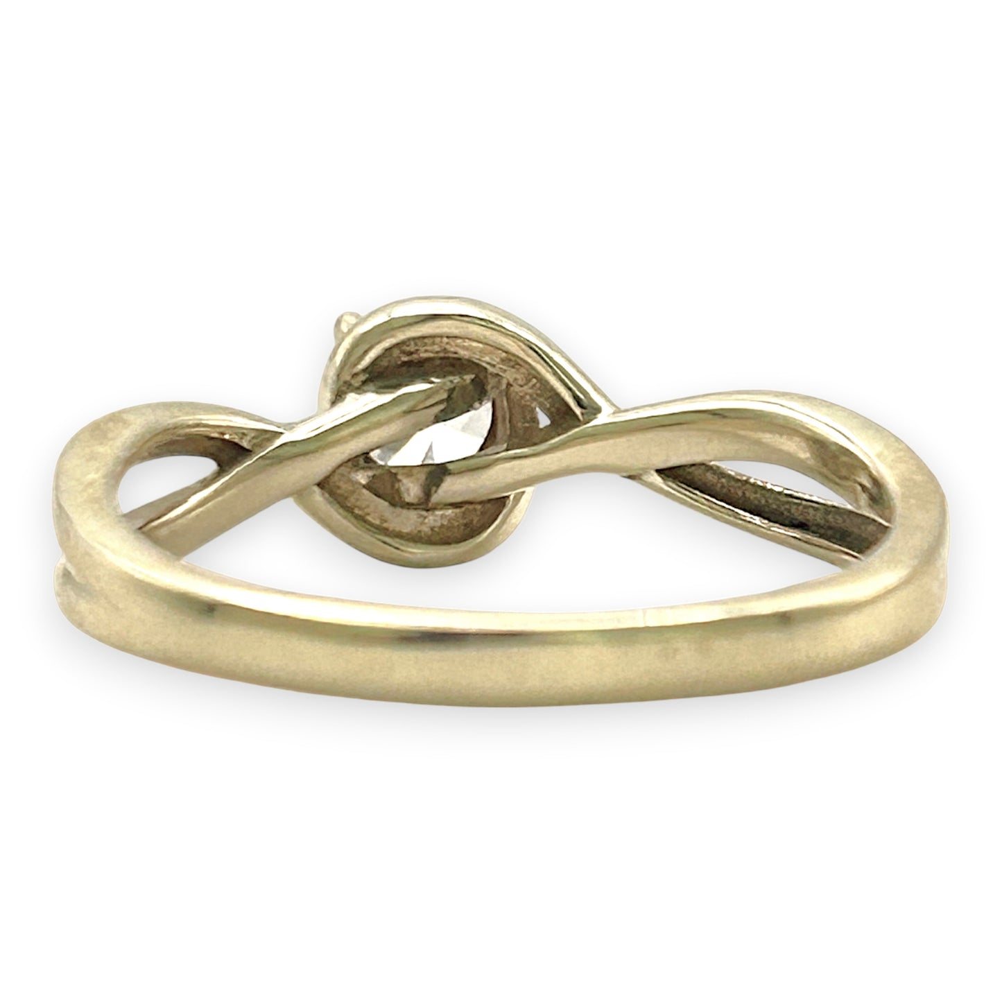 NZGD | 9ct Gold  Eternal Grace Diamond Ring Valuation $2,400
