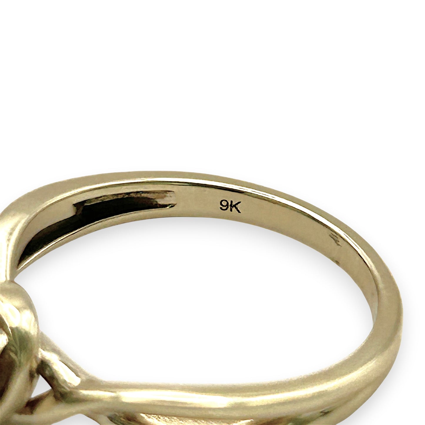 NZGD | 9ct Gold  Eternal Grace Diamond Ring Valuation $2,400