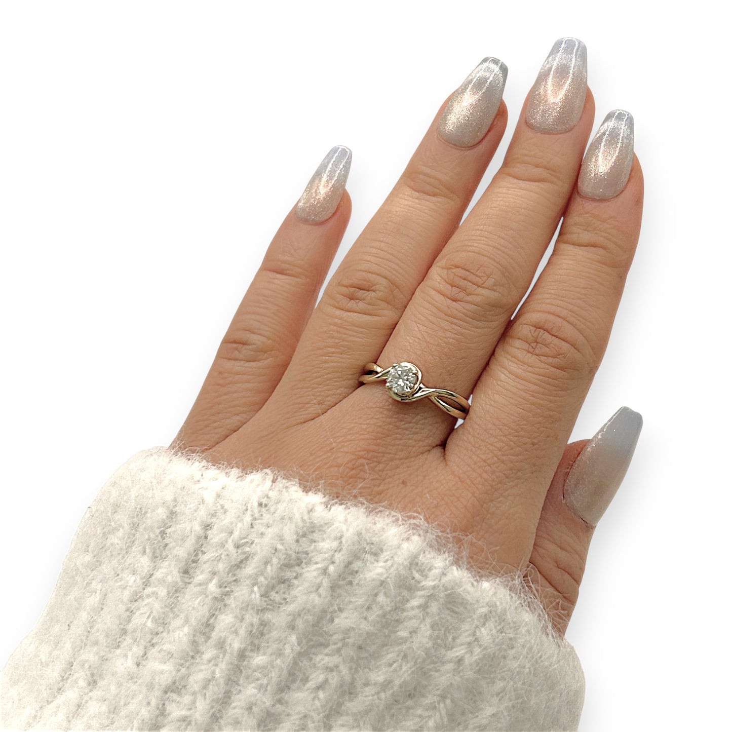 NZGD | 9ct Gold  Eternal Grace Diamond Ring Valuation $2,400