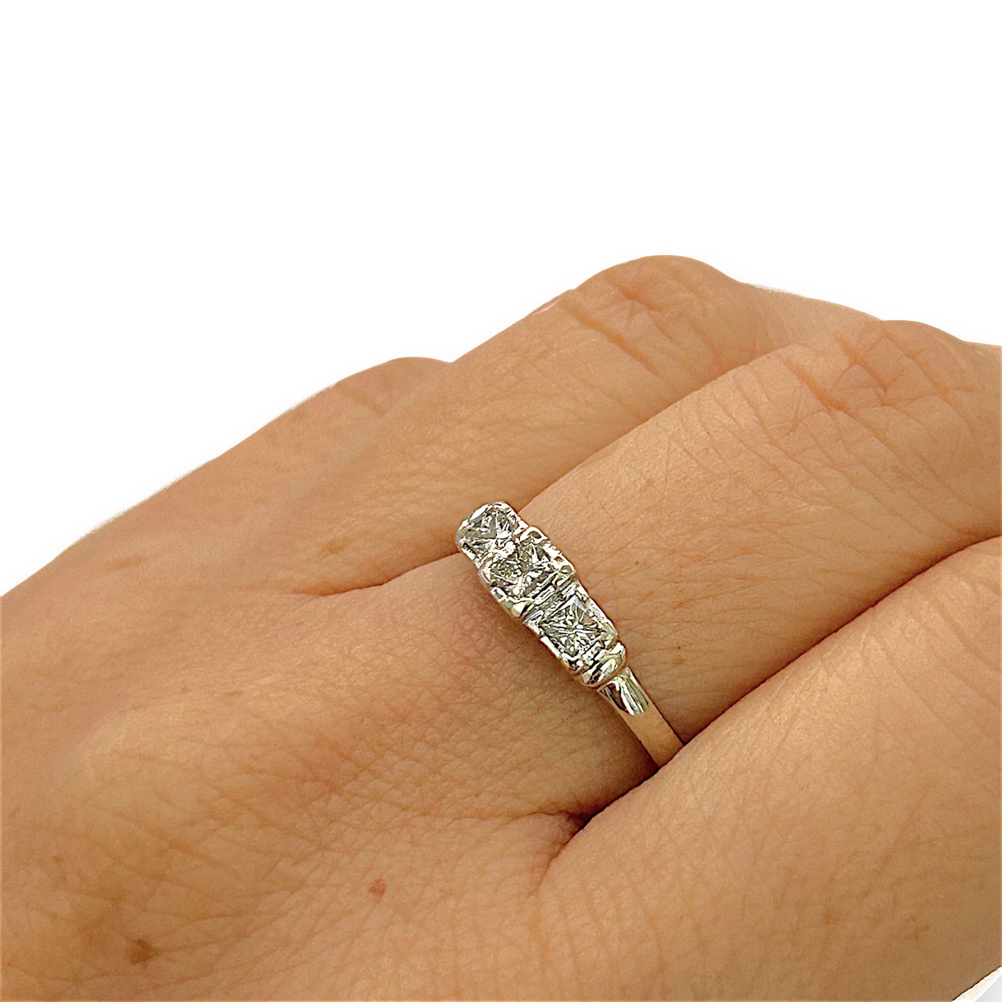 NZGD | 18ct White Gold Princess Trio Diamond Ring Valuation $3,350